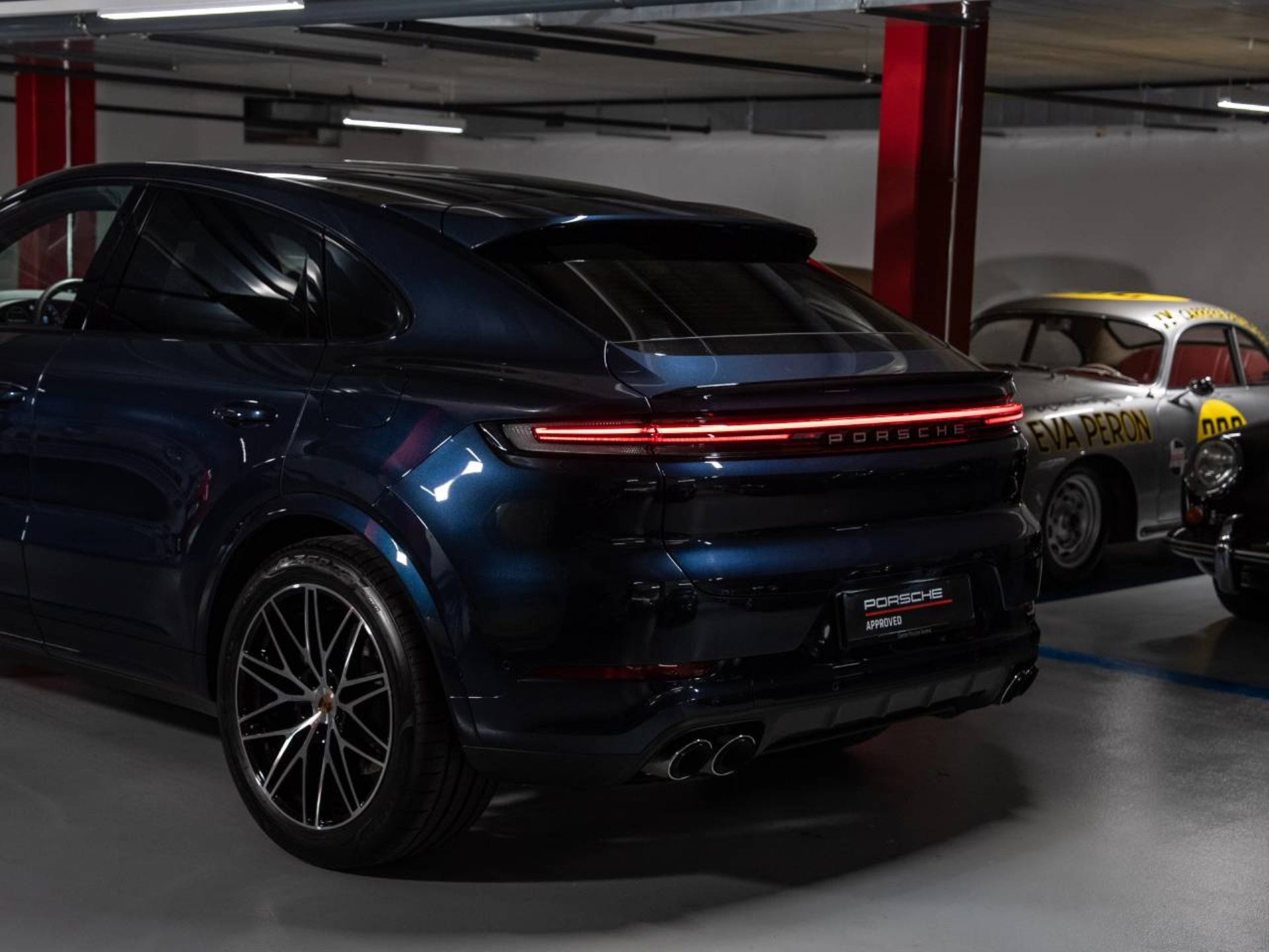 PORSCHE Cayenne E-Hybrid Coupé-image-23