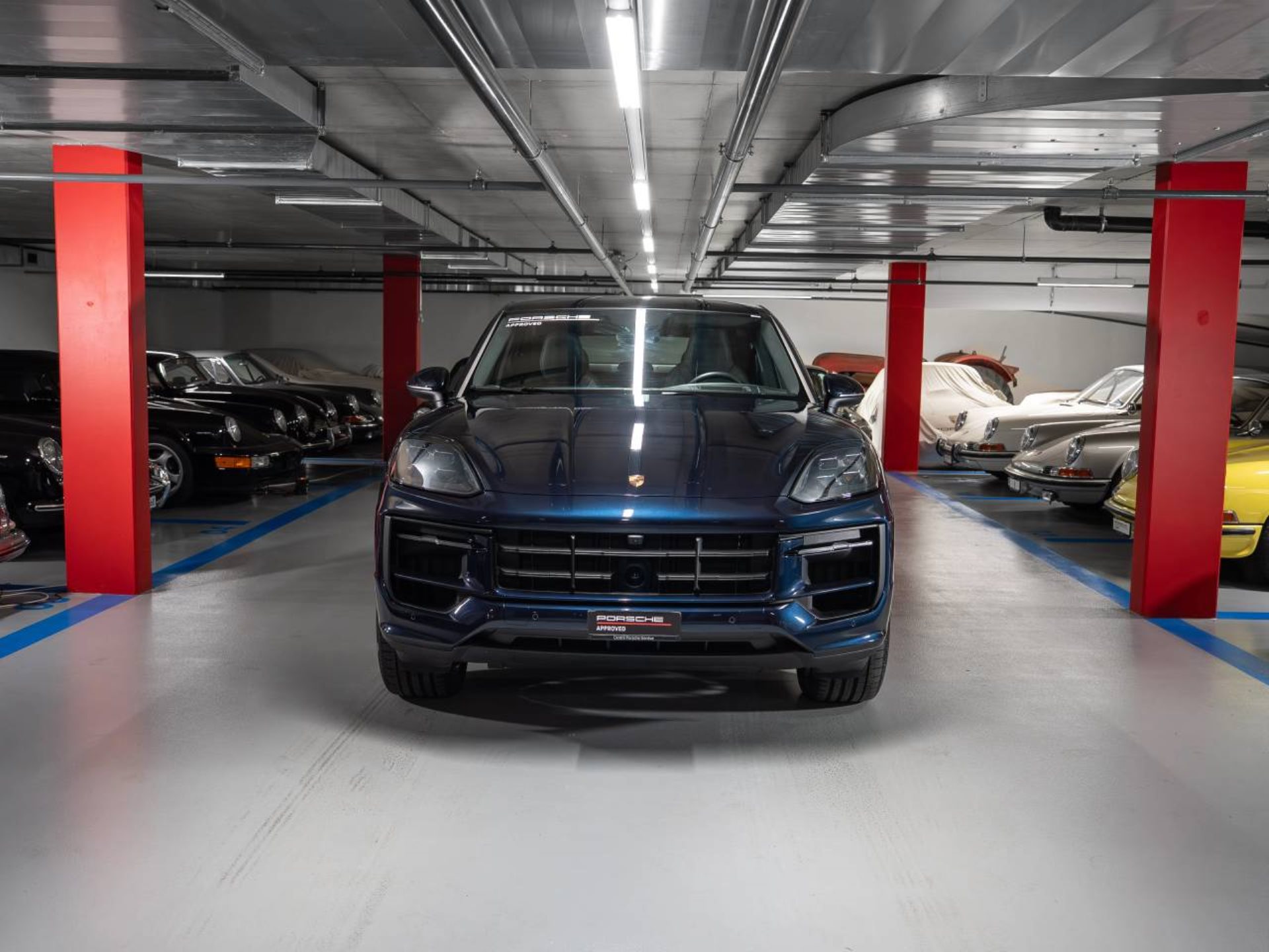 PORSCHE Cayenne E-Hybrid Coupé-showroom-element-1