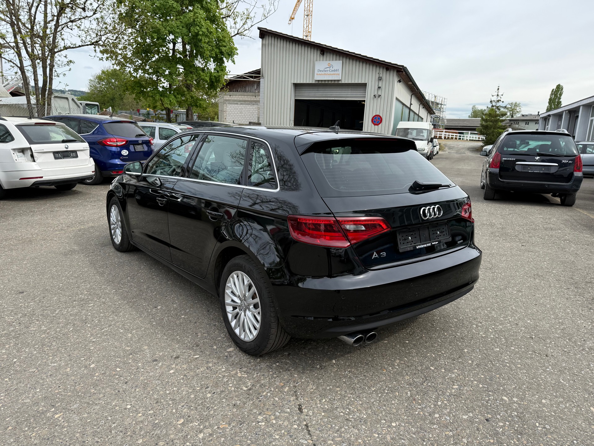 AUDI A3 Sportback 1.8 TFSI Ambiente quattro S-tronic-showroom-element-2