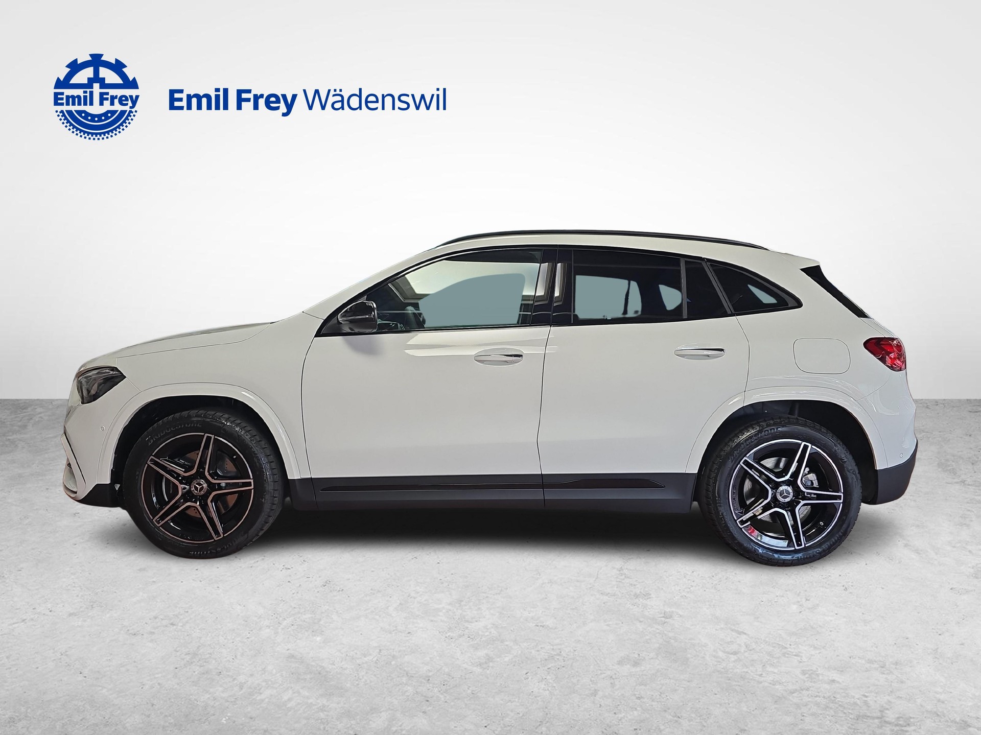 MERCEDES-BENZ GLA 250 e EQ Star AMG Line-image-1