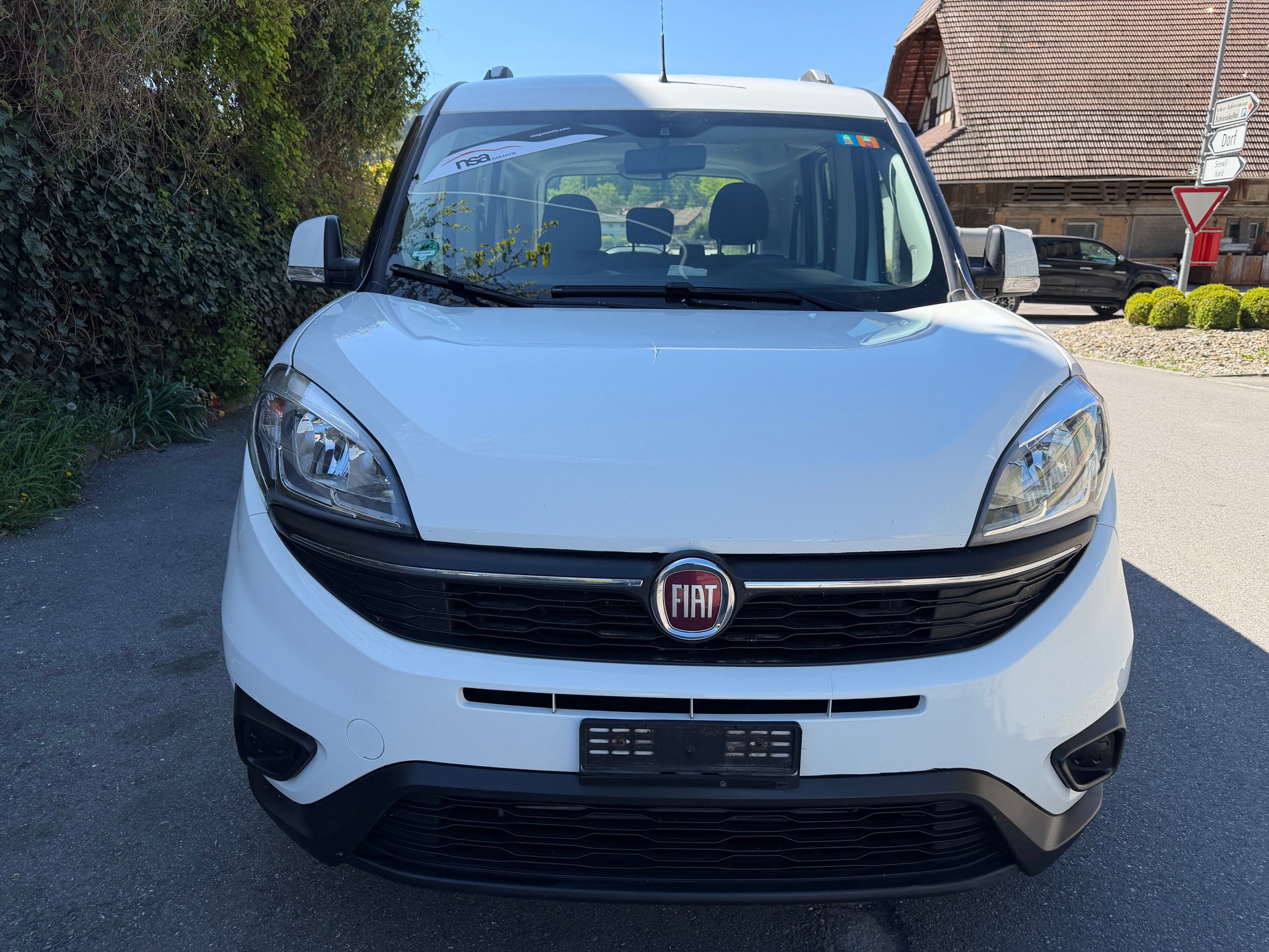 FIAT Doblò 1.4 T-Jet Natural Power Lounge-image-5