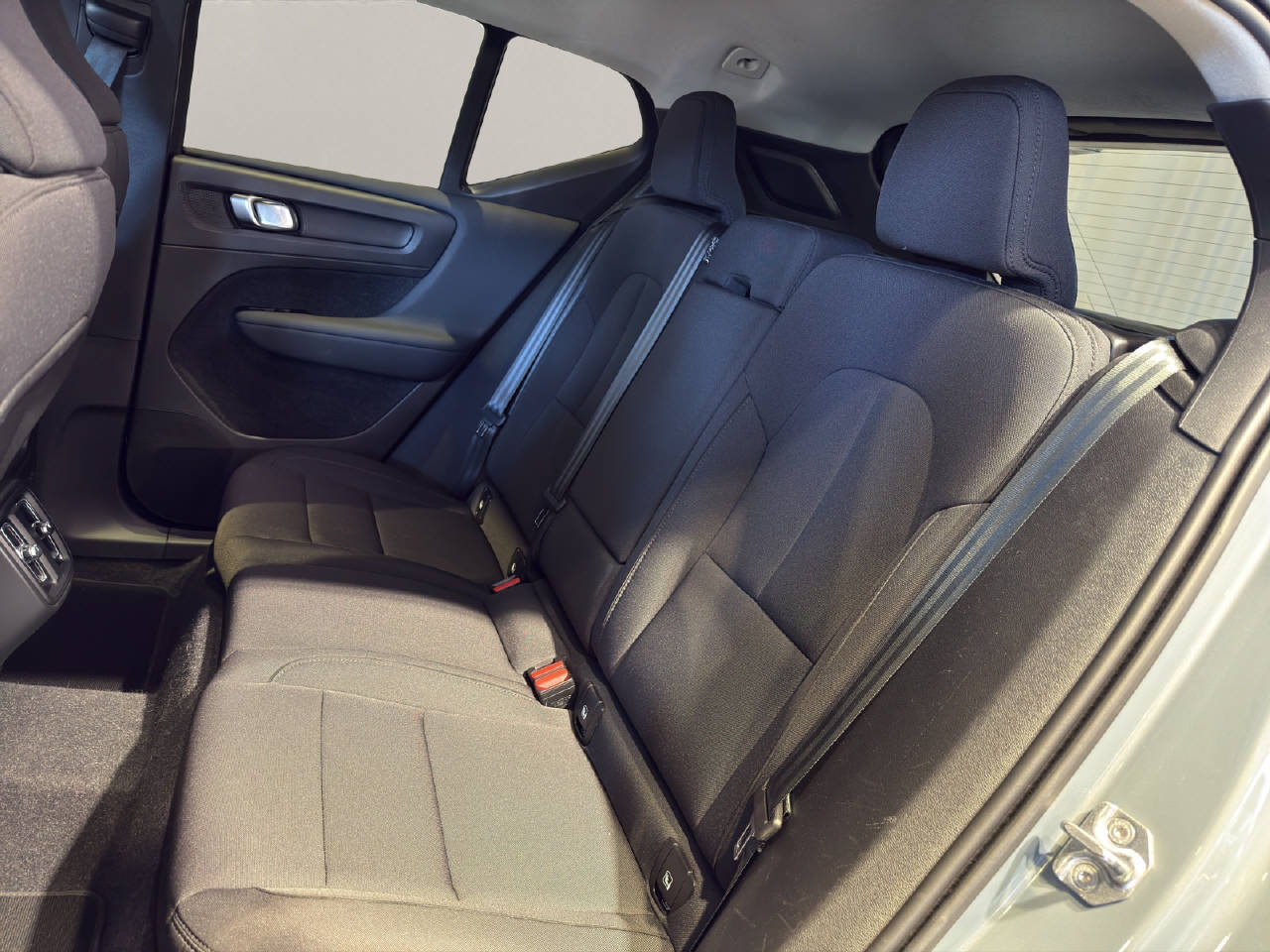 VOLVO XC40 1.5 T2 Momentum-image-5