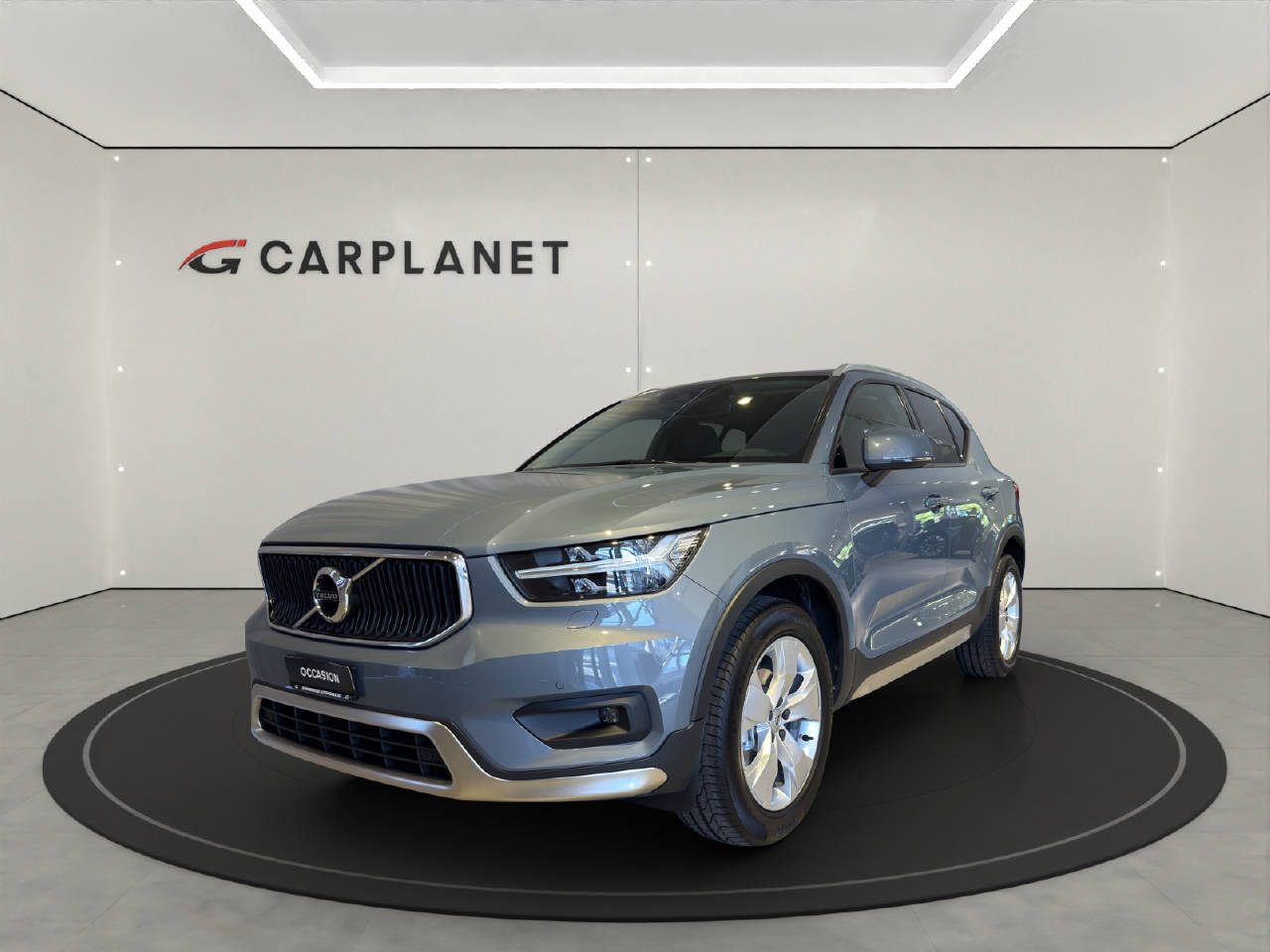 VOLVO XC40 1.5 T2 Momentum-image-0
