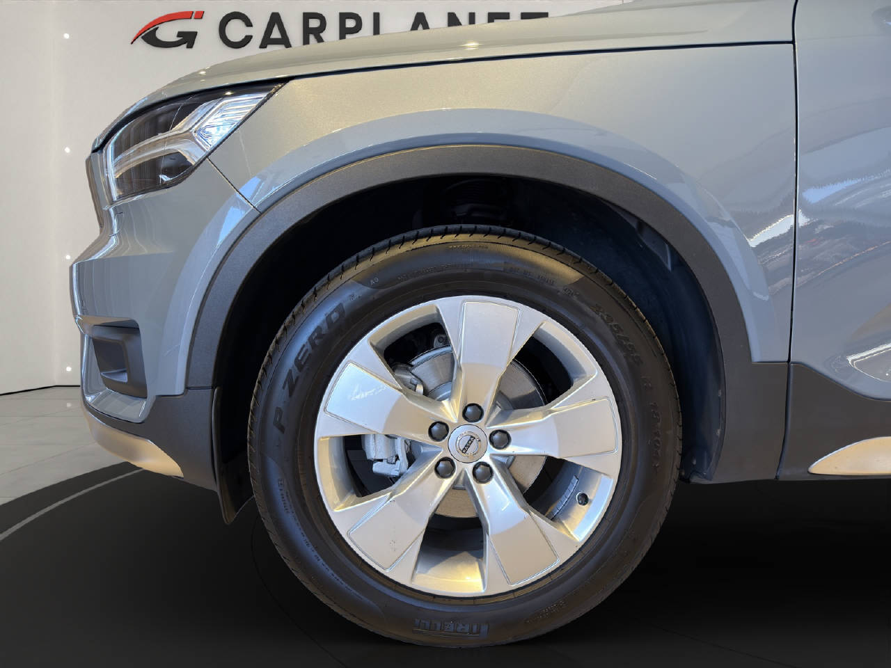 VOLVO XC40 1.5 T2 Momentum-image-10