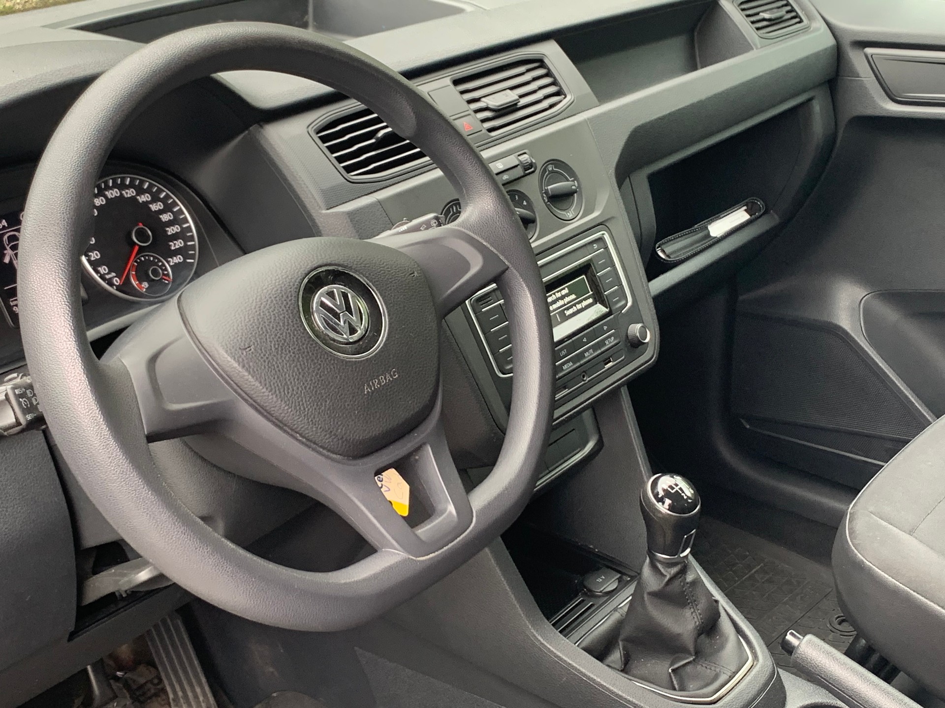 VW Caddy 1.4TGI BlueMotion Technology-image-10