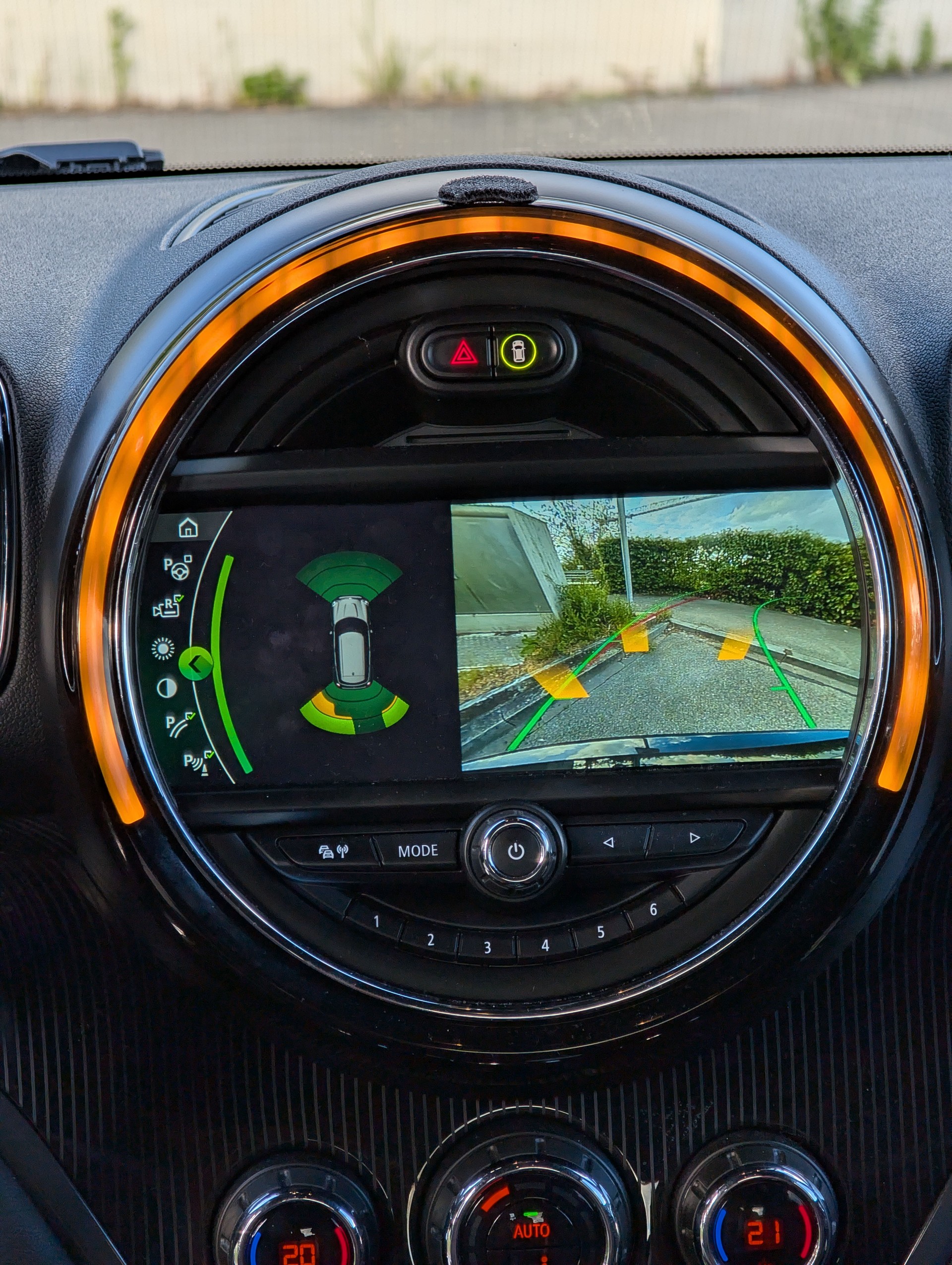 MINI 2.0i John Cooper Works ALL4-image-4