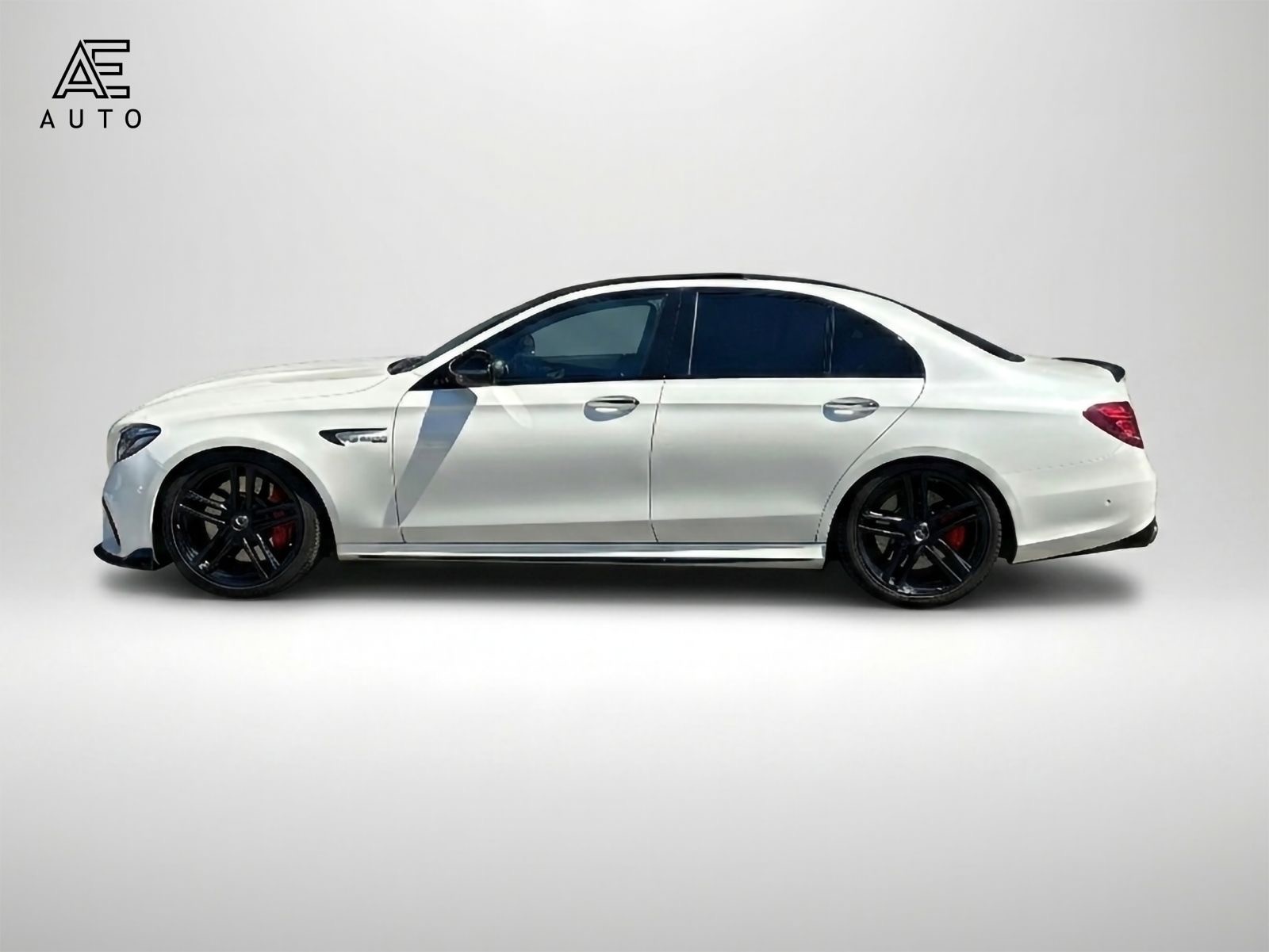 MERCEDES-BENZ E 63 S-image-3