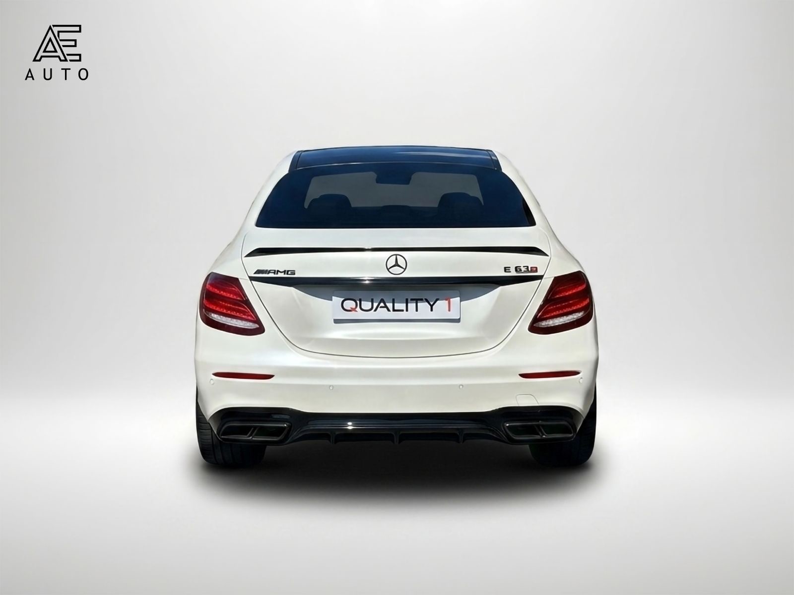 MERCEDES-BENZ E 63 S-image-5