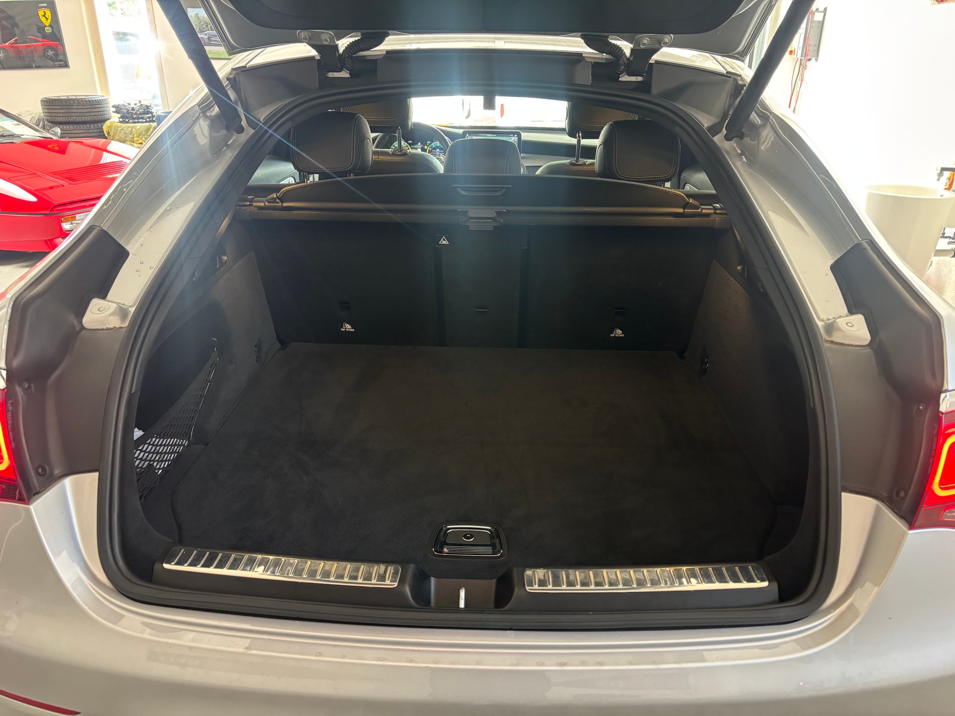 MERCEDES-BENZ GLC Coupé 63 S AMG 4Matic 9G-Tronic-image-8