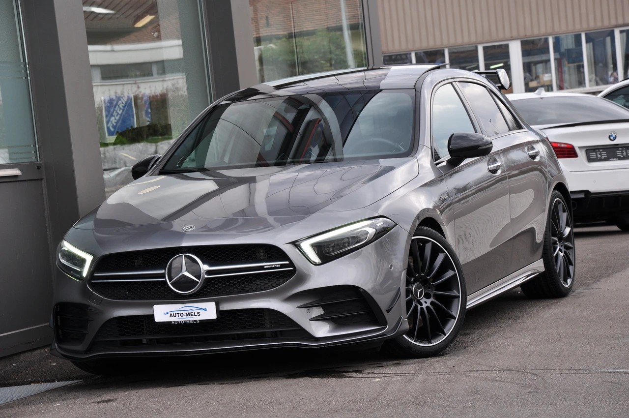 MERCEDES-BENZ A 35 AMG 4Matic Speedshift-image-4
