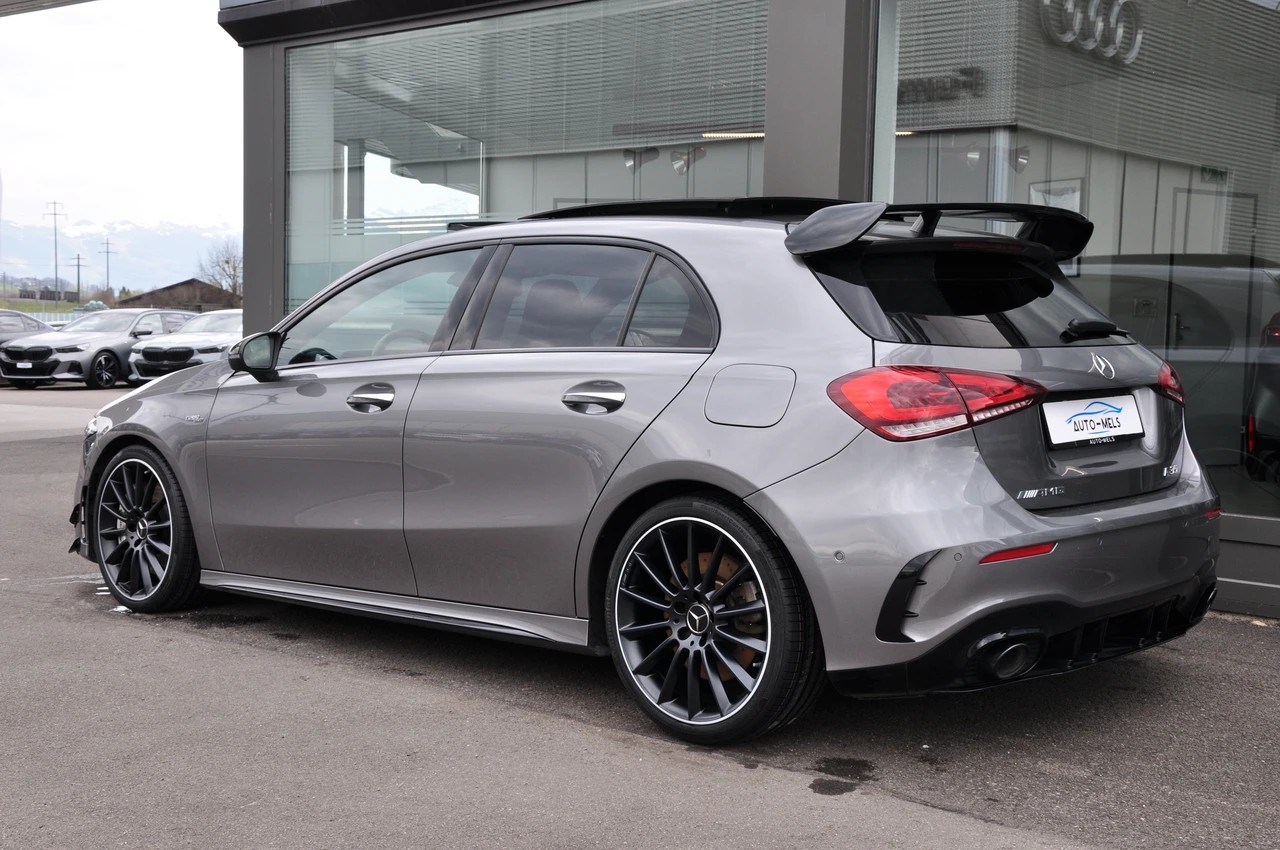 MERCEDES-BENZ A 35 AMG 4Matic Speedshift-image-6