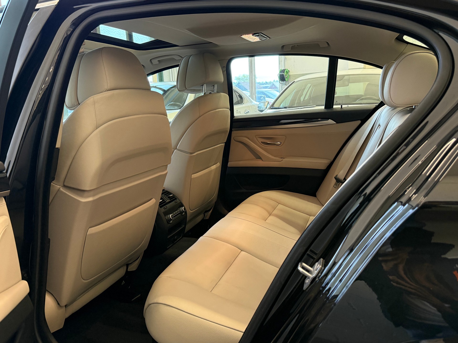 BMW 530d xDrive Steptronic-image-9