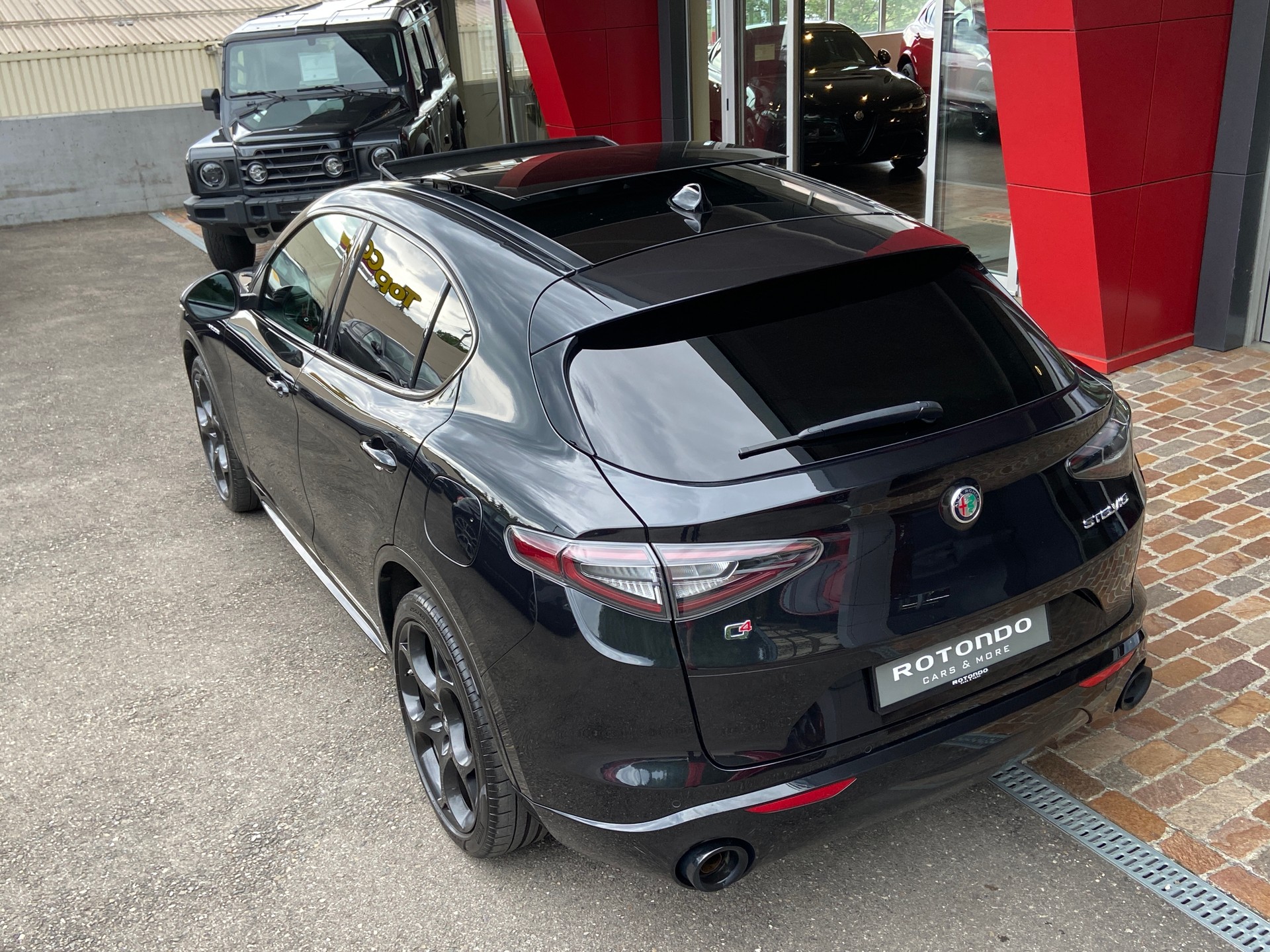 ALFA ROMEO Stelvio 2.0 Veloce Pack Premium Sky Q4 AT8-image-15