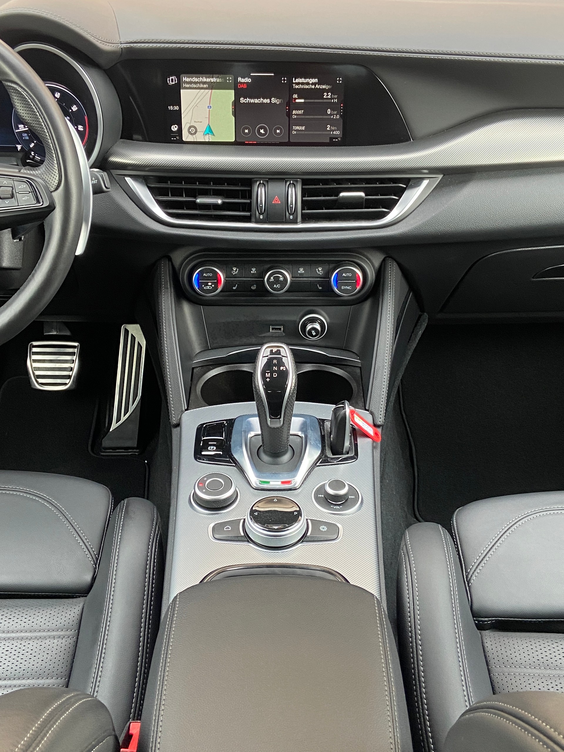 ALFA ROMEO Stelvio 2.0 Veloce Pack Premium Sky Q4 AT8-image-7