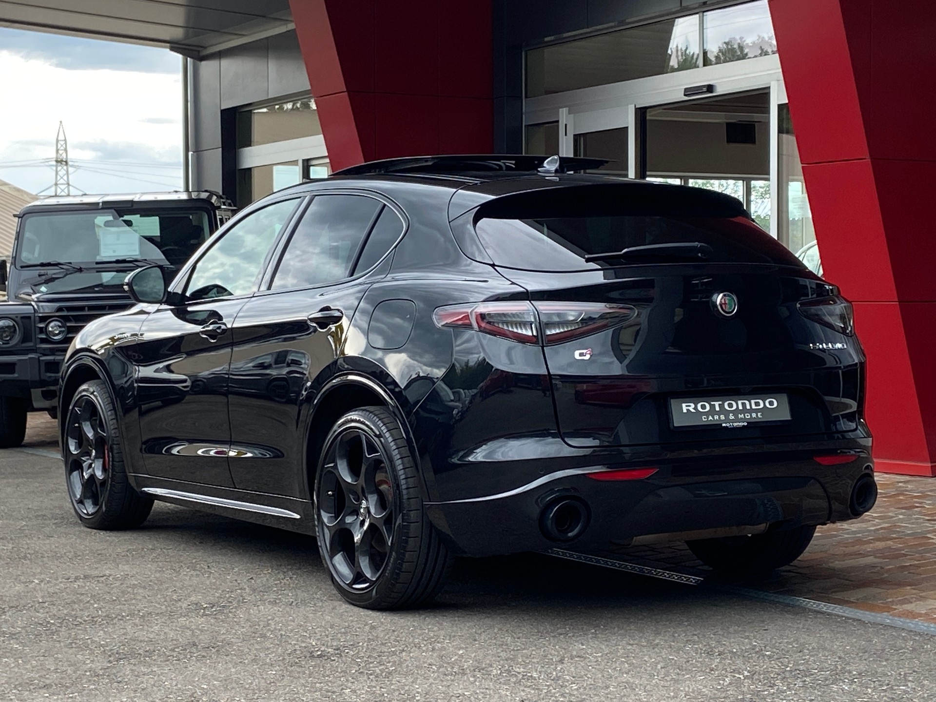 ALFA ROMEO Stelvio 2.0 Veloce Pack Premium Sky Q4 AT8-image-14