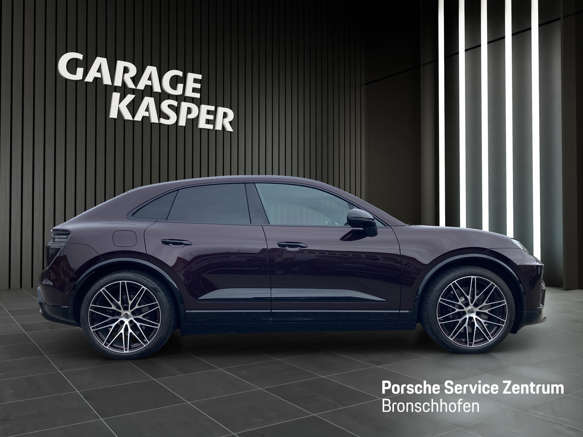 PORSCHE Macan Turbo-image-5