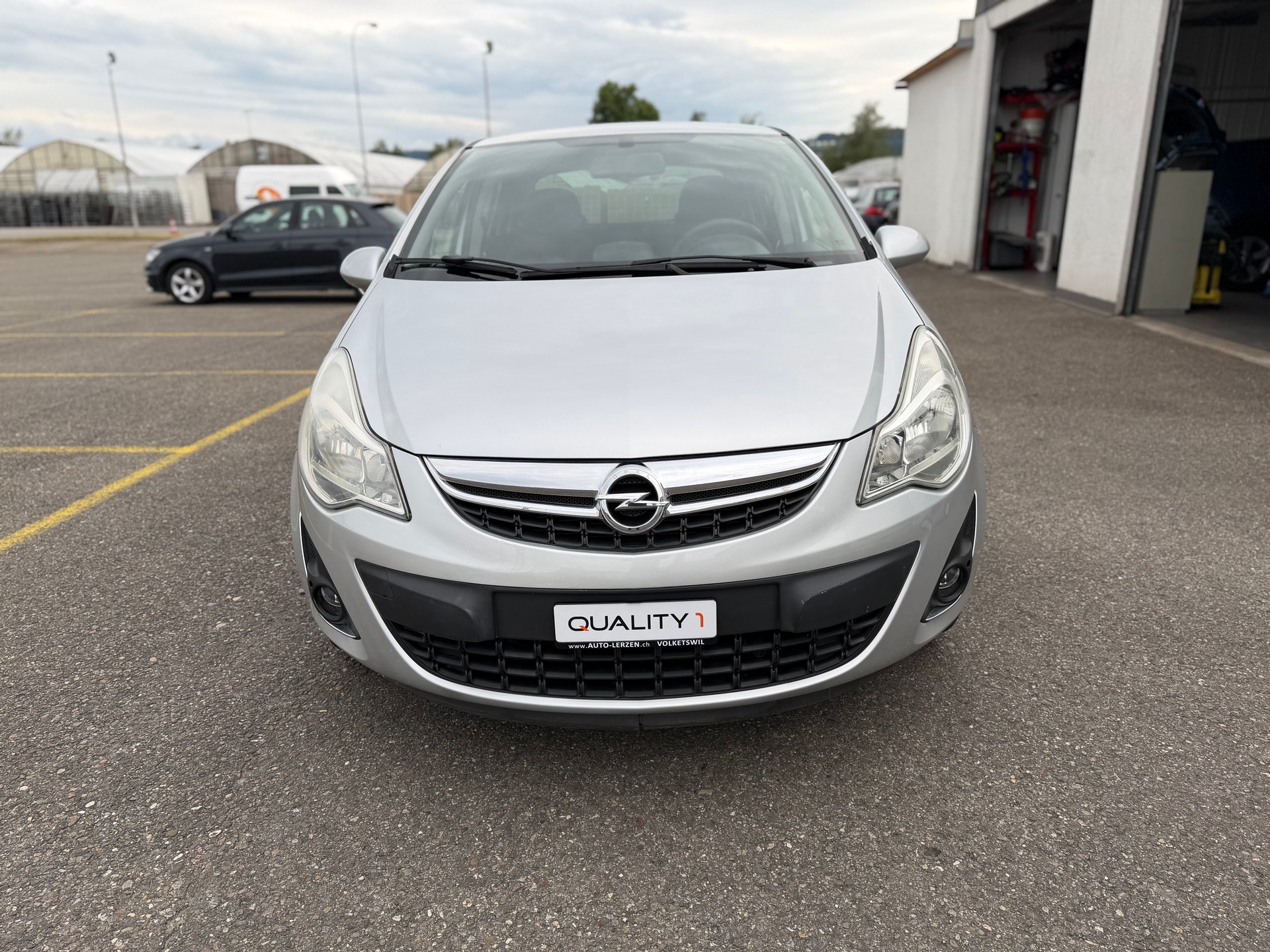 OPEL Corsa 1.2 TP Color Edition-image-1