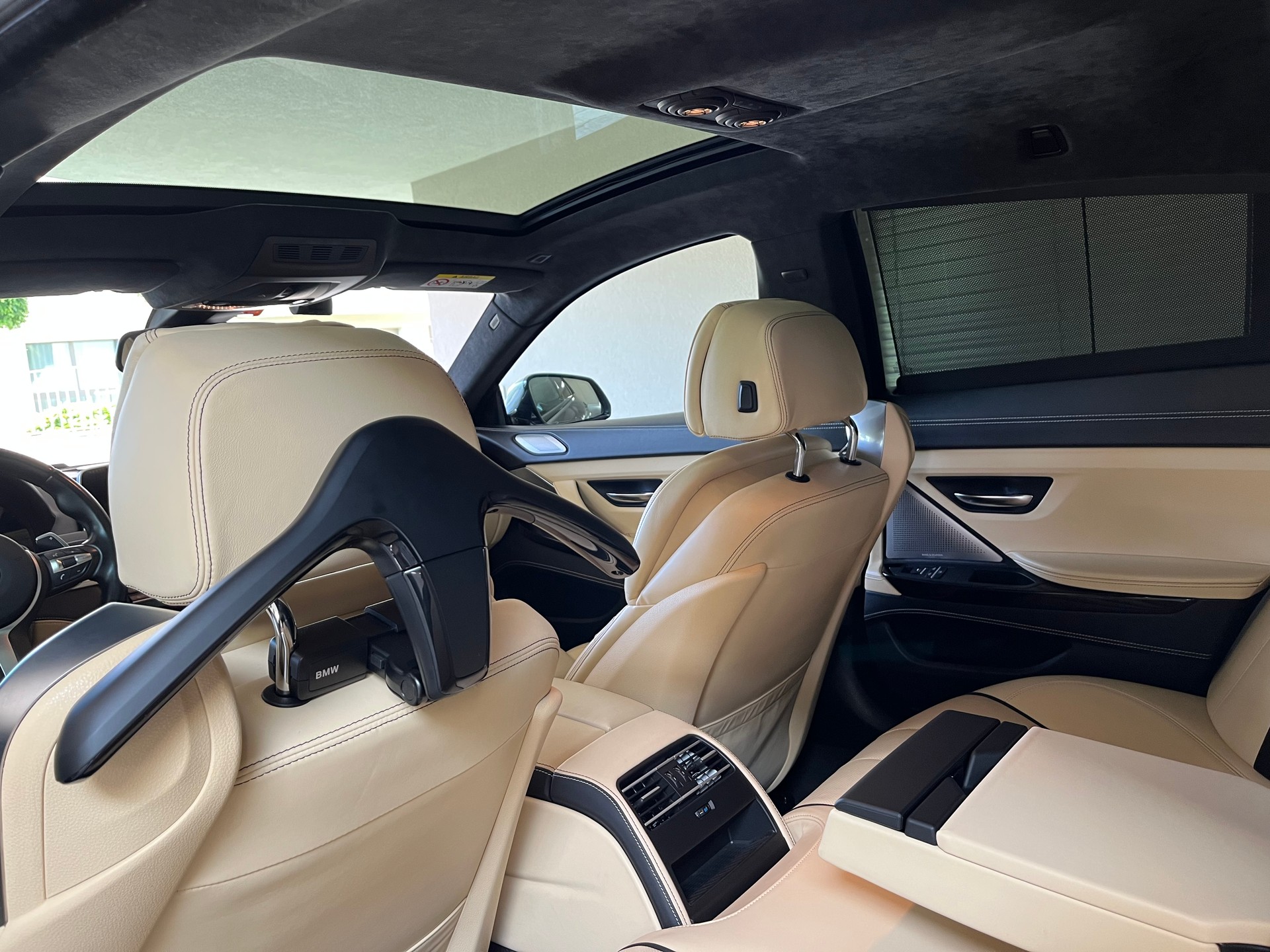 BMW 640d Gran Coupé xDrive (Individual)-image-13