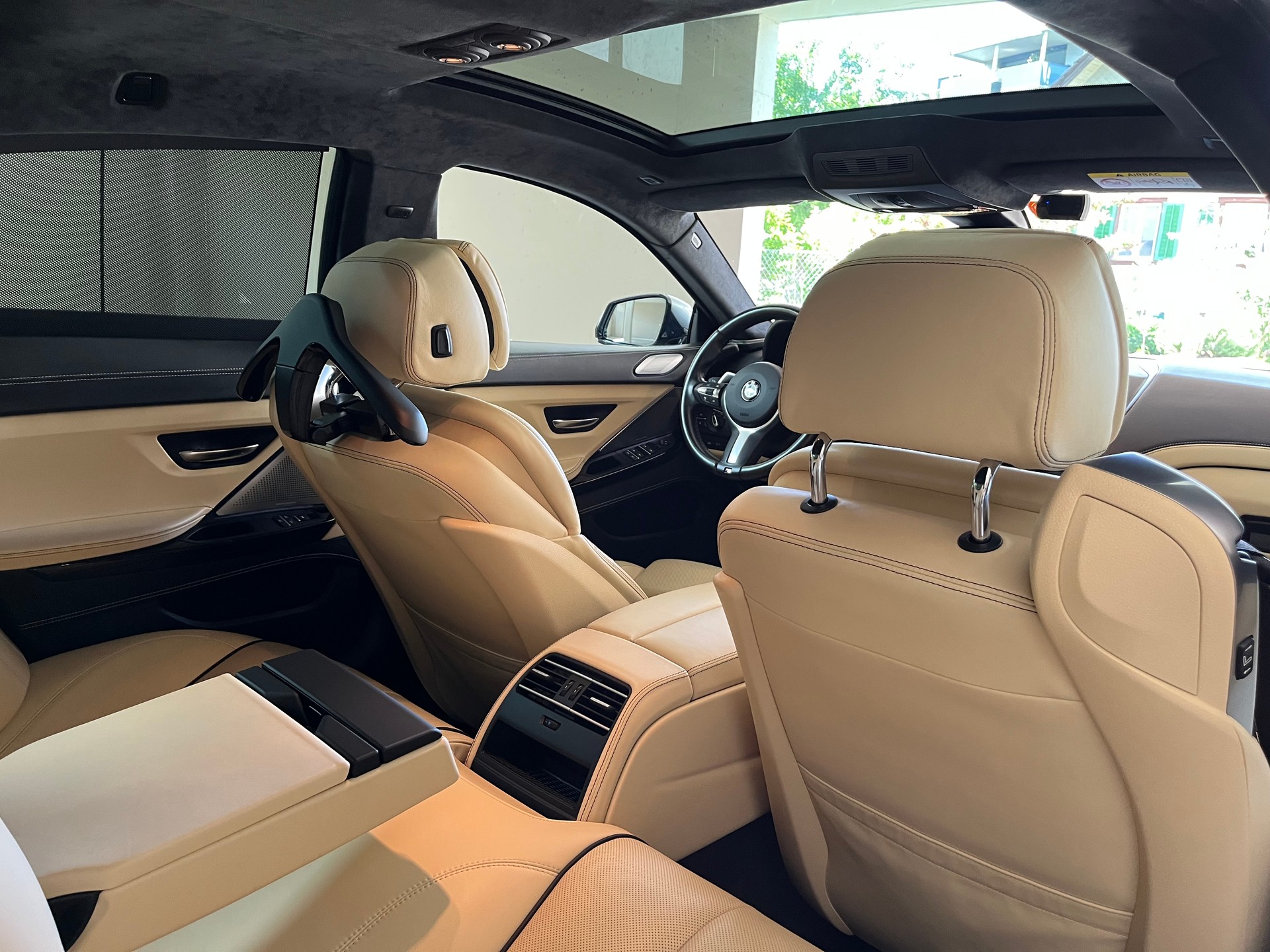 BMW 640d Gran Coupé xDrive (Individual)-image-16