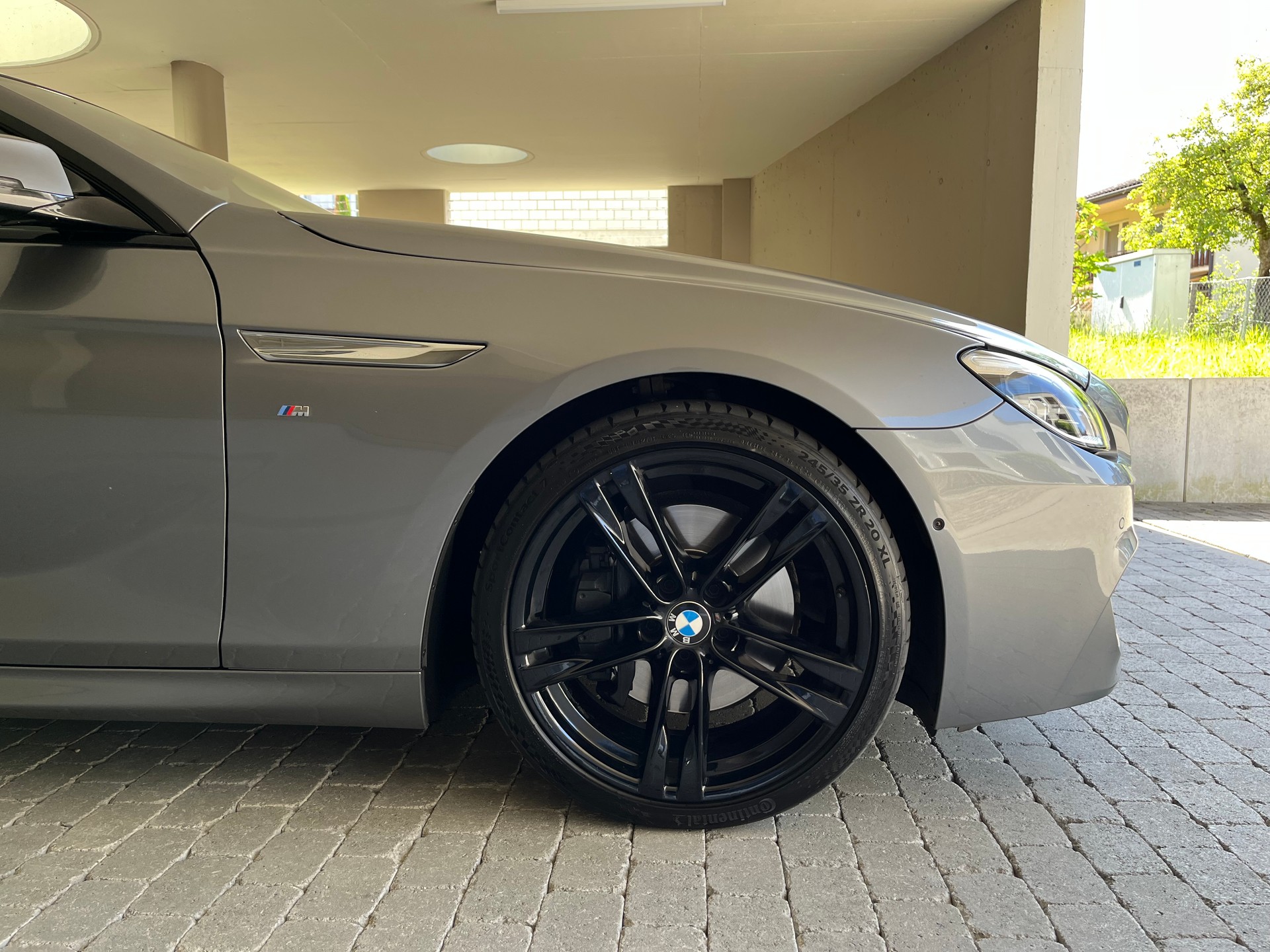 BMW 640d Gran Coupé xDrive (Individual)-image-6