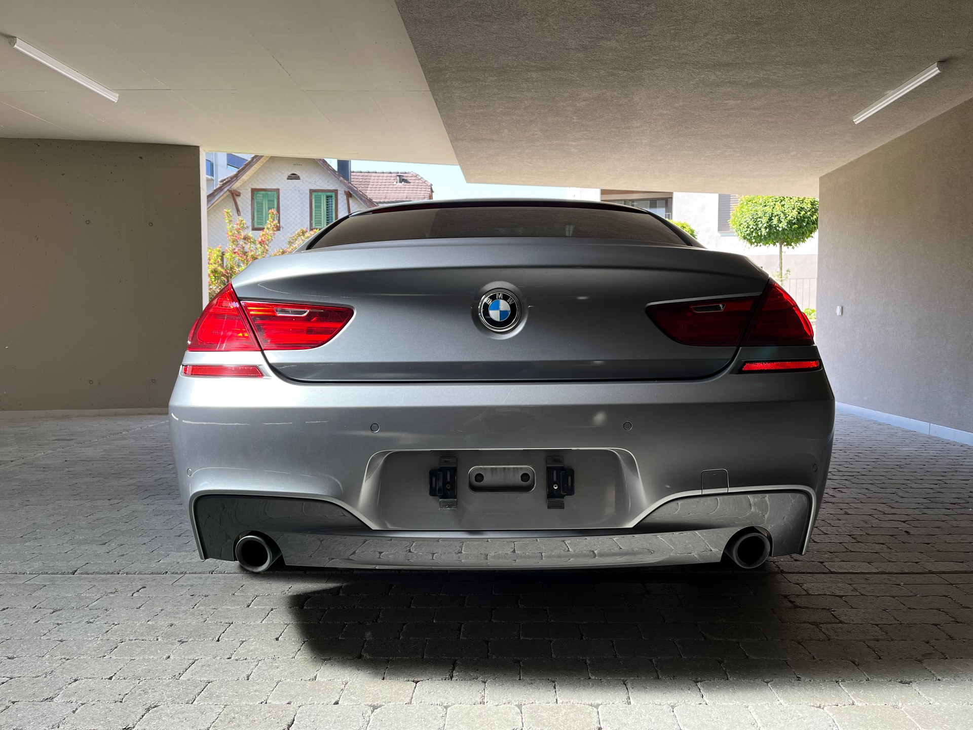 BMW 640d Gran Coupé xDrive (Individual)-image-4