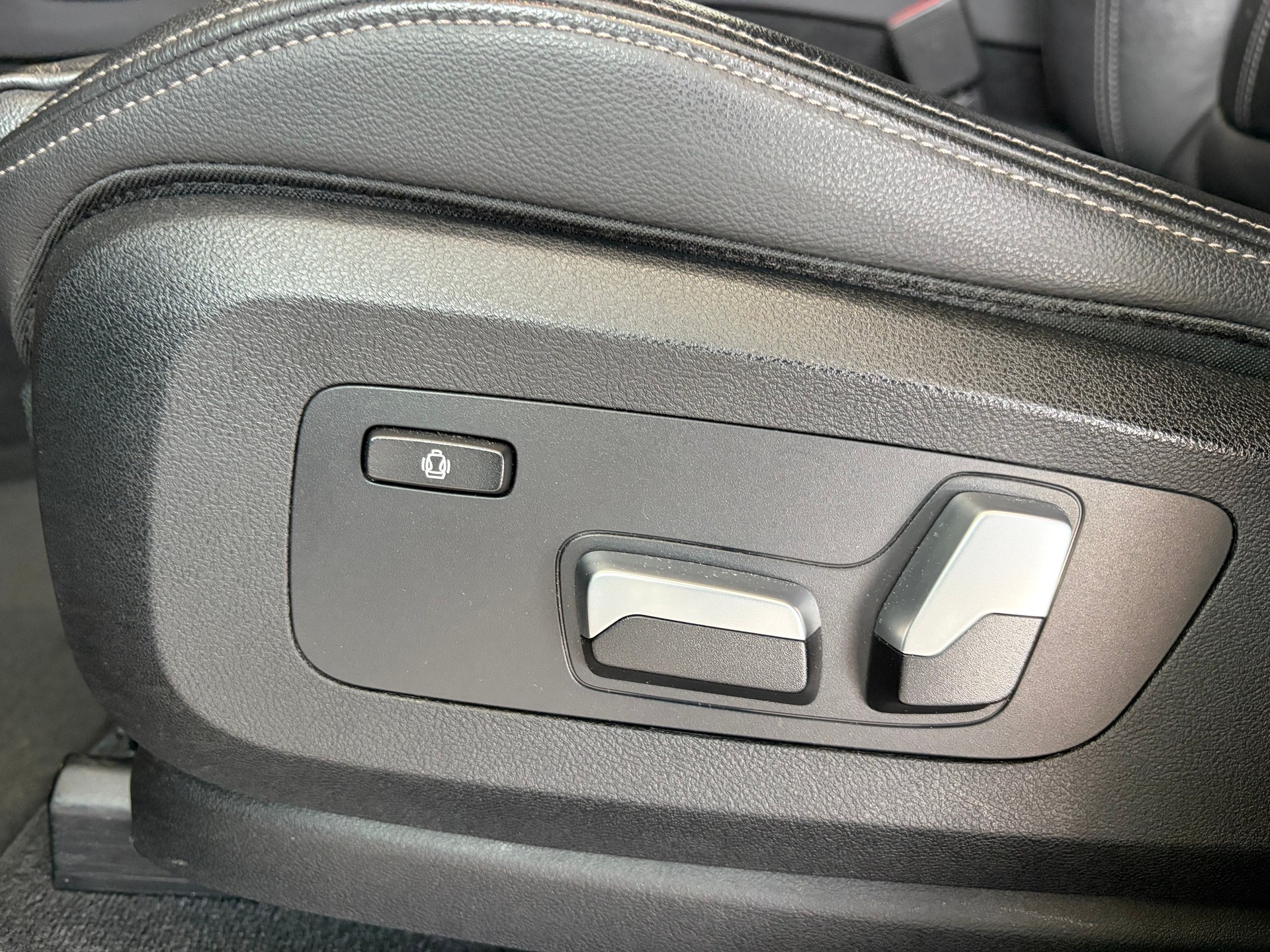 BMW X5 xDrive 30d Steptronic-image-9