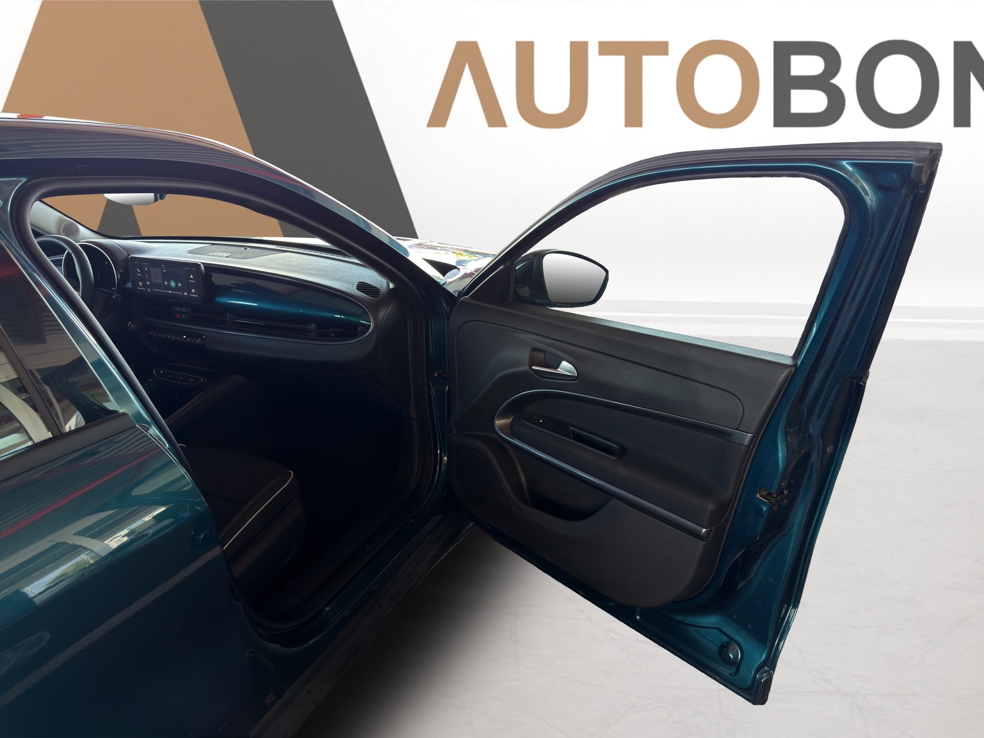 FIAT 600 1.2 Hybrid 145 Cult-image-13