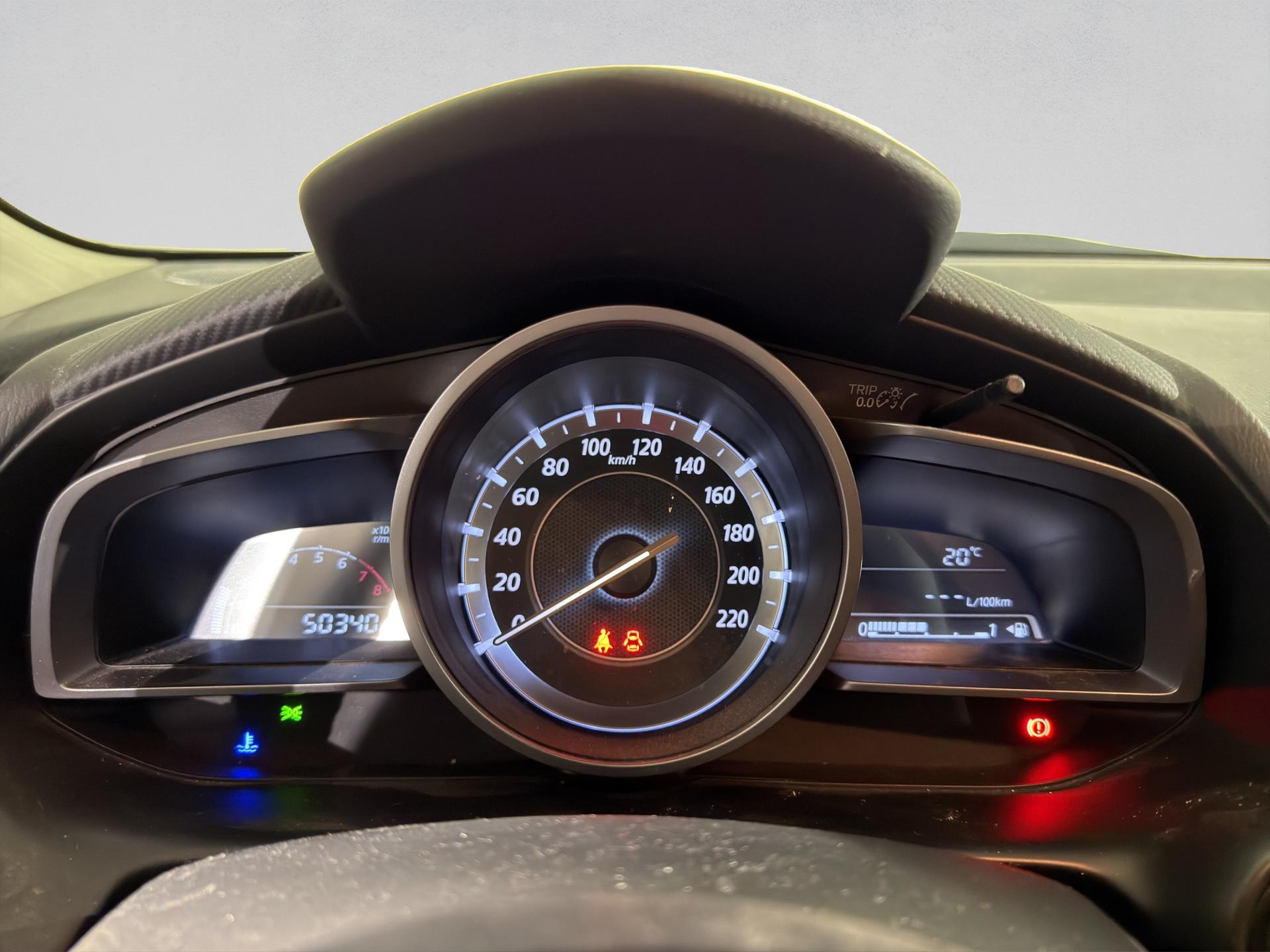 MAZDA CX-3 2.0 Ambition FWD-image-10