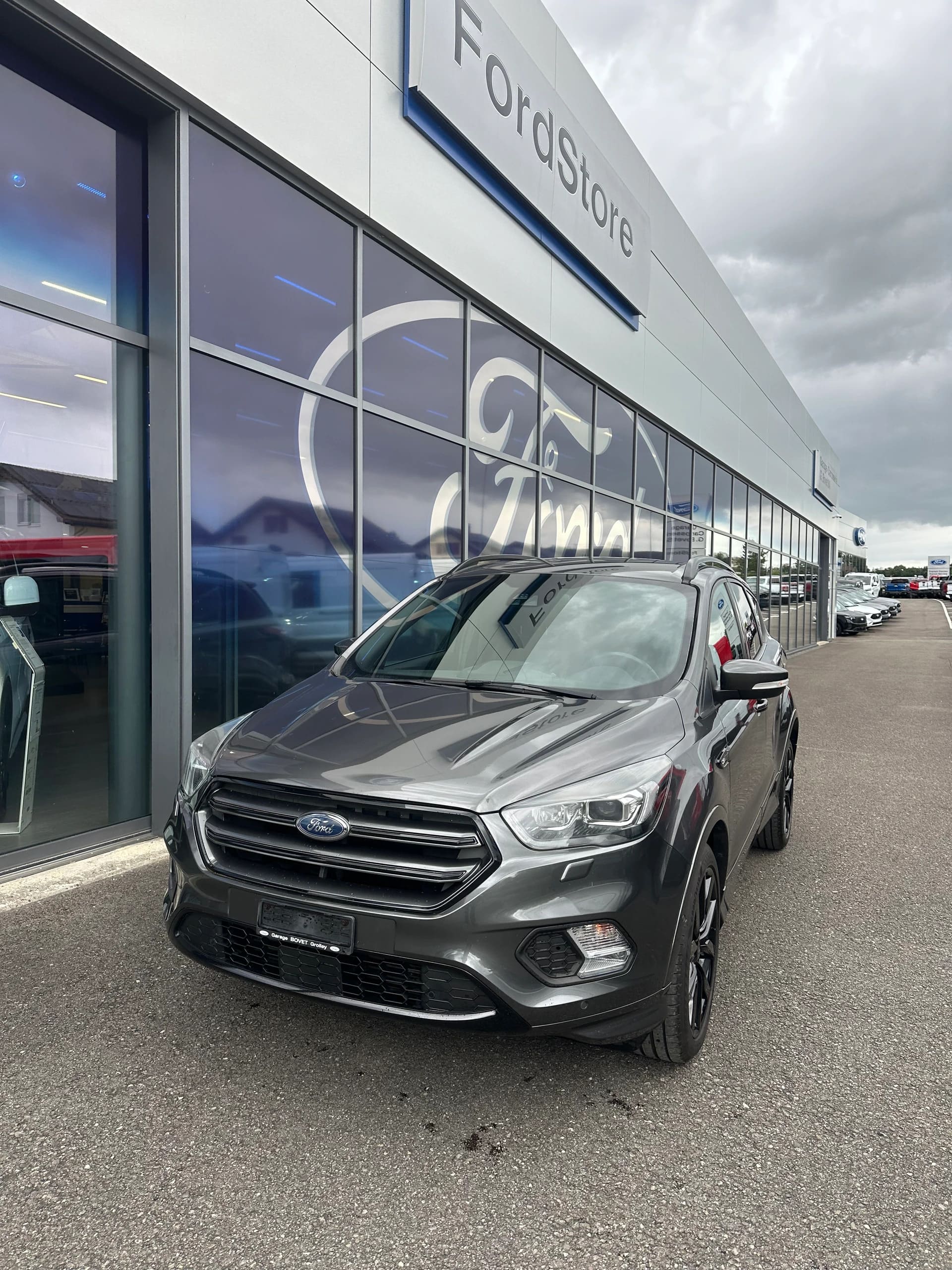 FORD Kuga 2.0 TDCi 120 ST-Line FPS-image-0