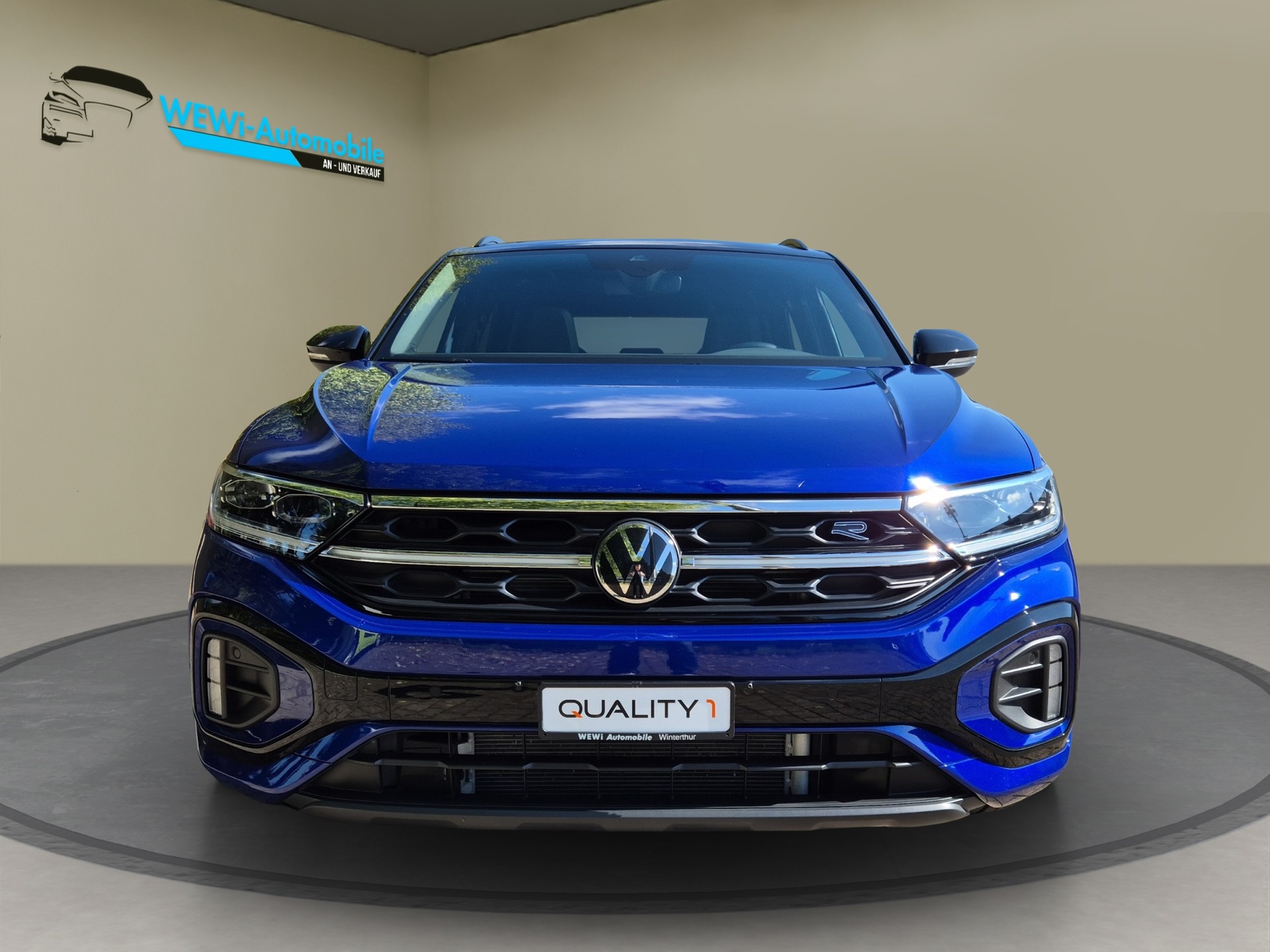 VW T-Roc 2.0 TSI R-Line DSG 4Motion-image-7