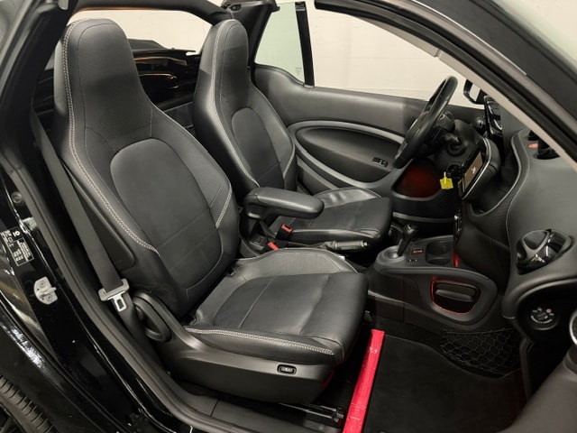 SMART fortwo Brabus Cabrio 130 Xclusive twinmatic-image-23