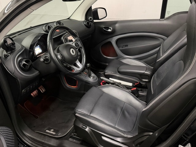 SMART fortwo Brabus Cabrio 130 Xclusive twinmatic-image-20