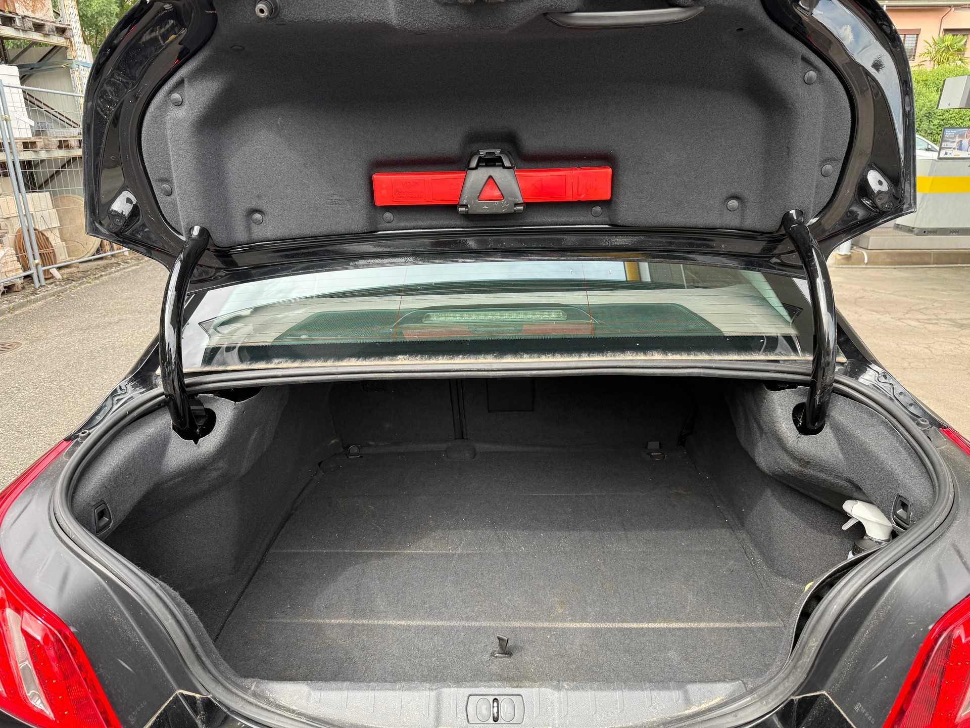 PEUGEOT 508 1.6 16V T Allure-image-7