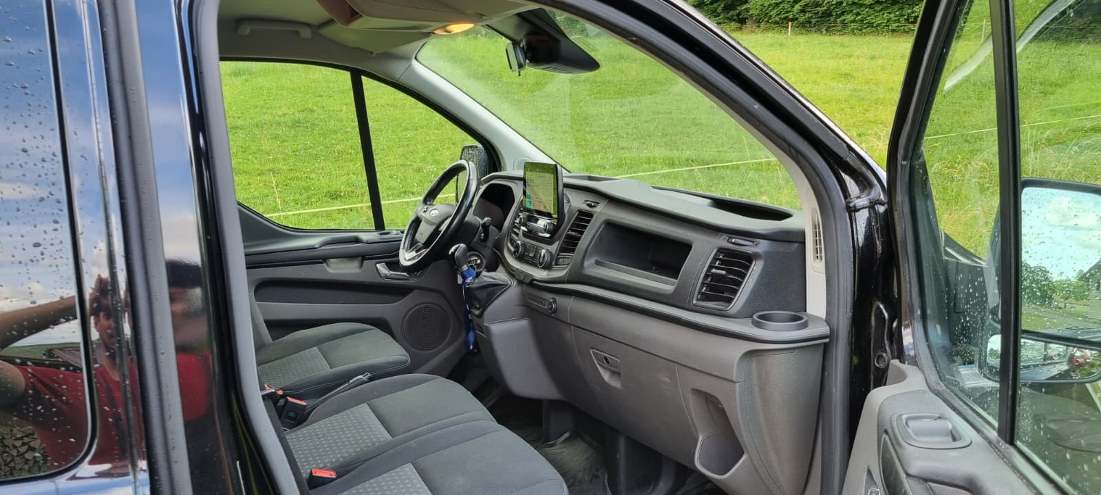 FORD TRANSIT CUSTOM-image-4