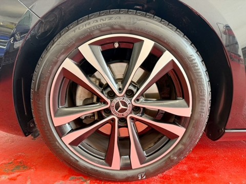 MERCEDES-BENZ B 200 Night Star 7G-DCT-image-14