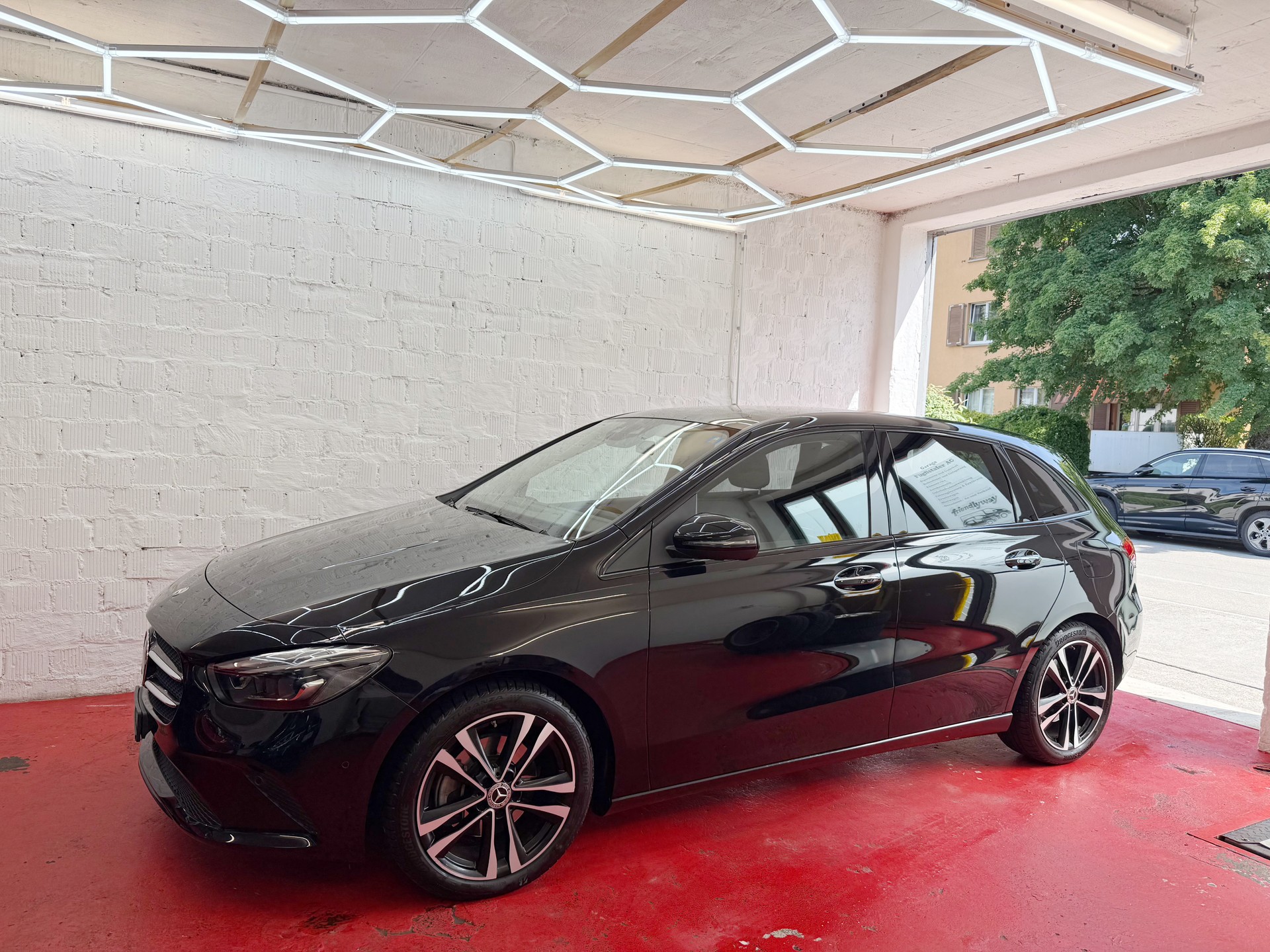 MERCEDES-BENZ B 200 Night Star 7G-DCT