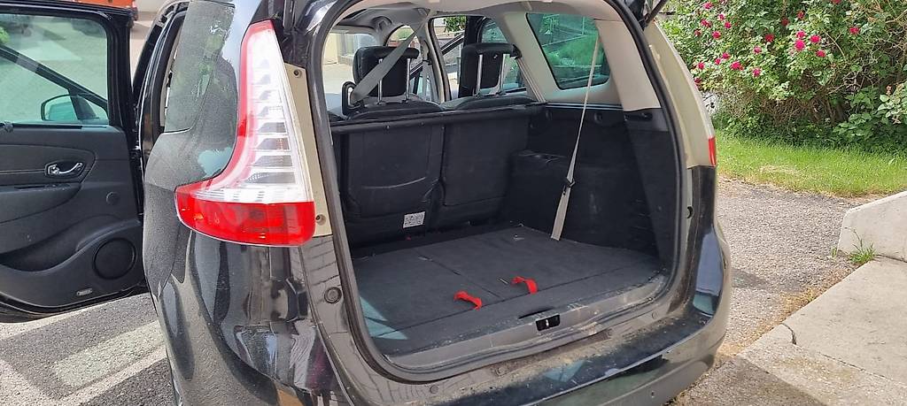 RENAULT 1.2 TCe 130 Swiss Ed. S/S 7P-image-4