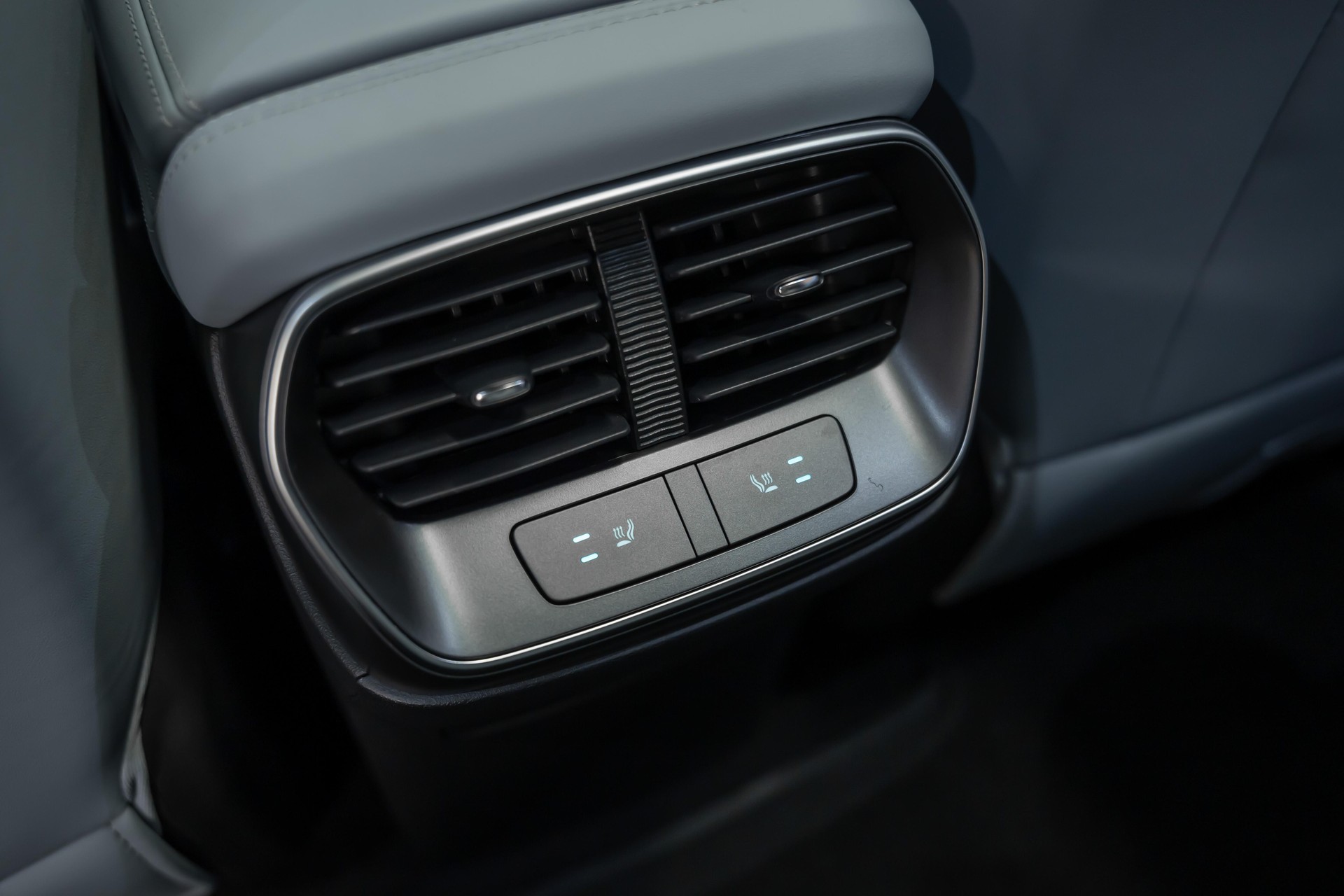 BYD Sealion 7 Excellence AWD-image-12
