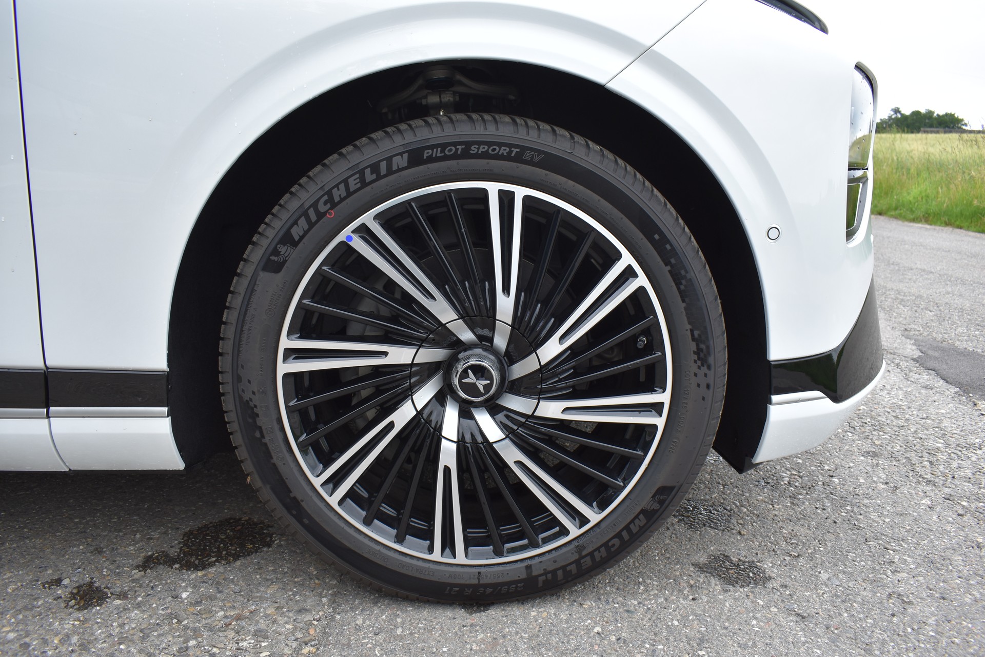 XPENG G9 93kWh Performance AWD-image-14