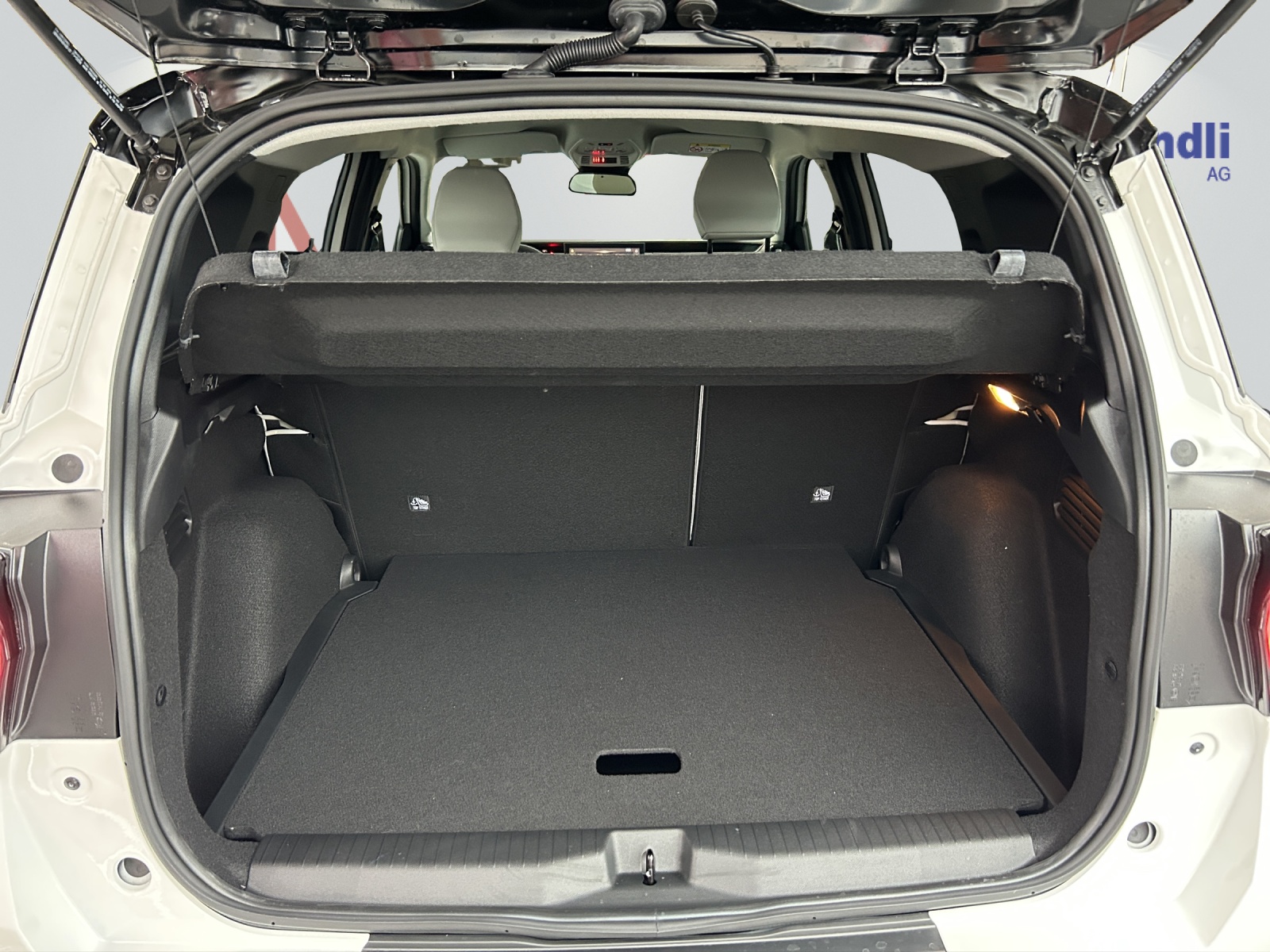 CITROEN C3 Aircross 1.2 Hybrid Max-image-9