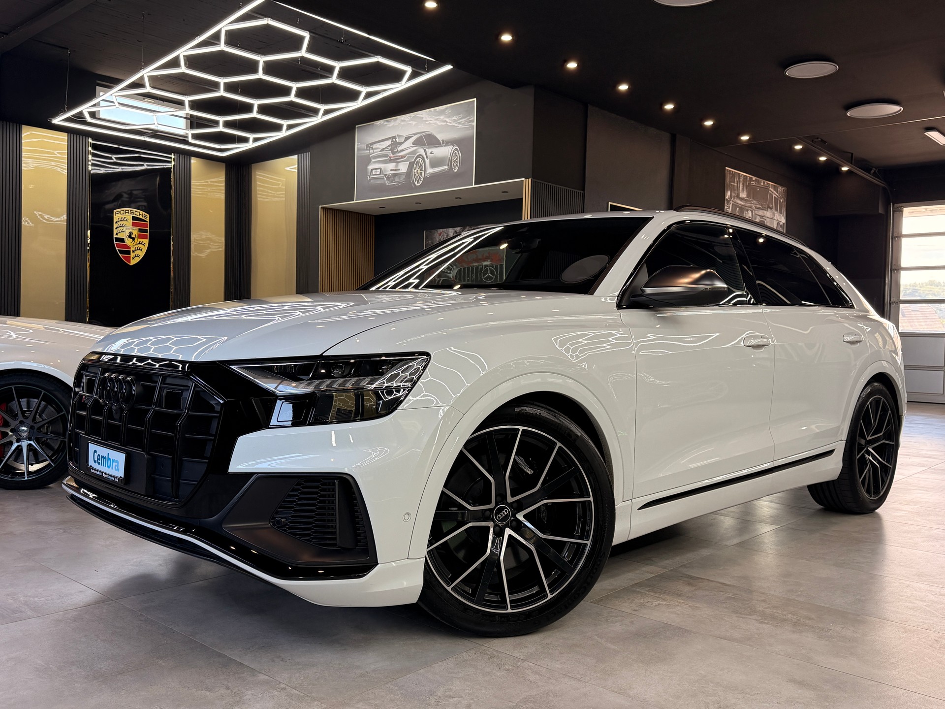 AUDI SQ8 4.0 V8 TFSI quattro T-Tronic-image-0