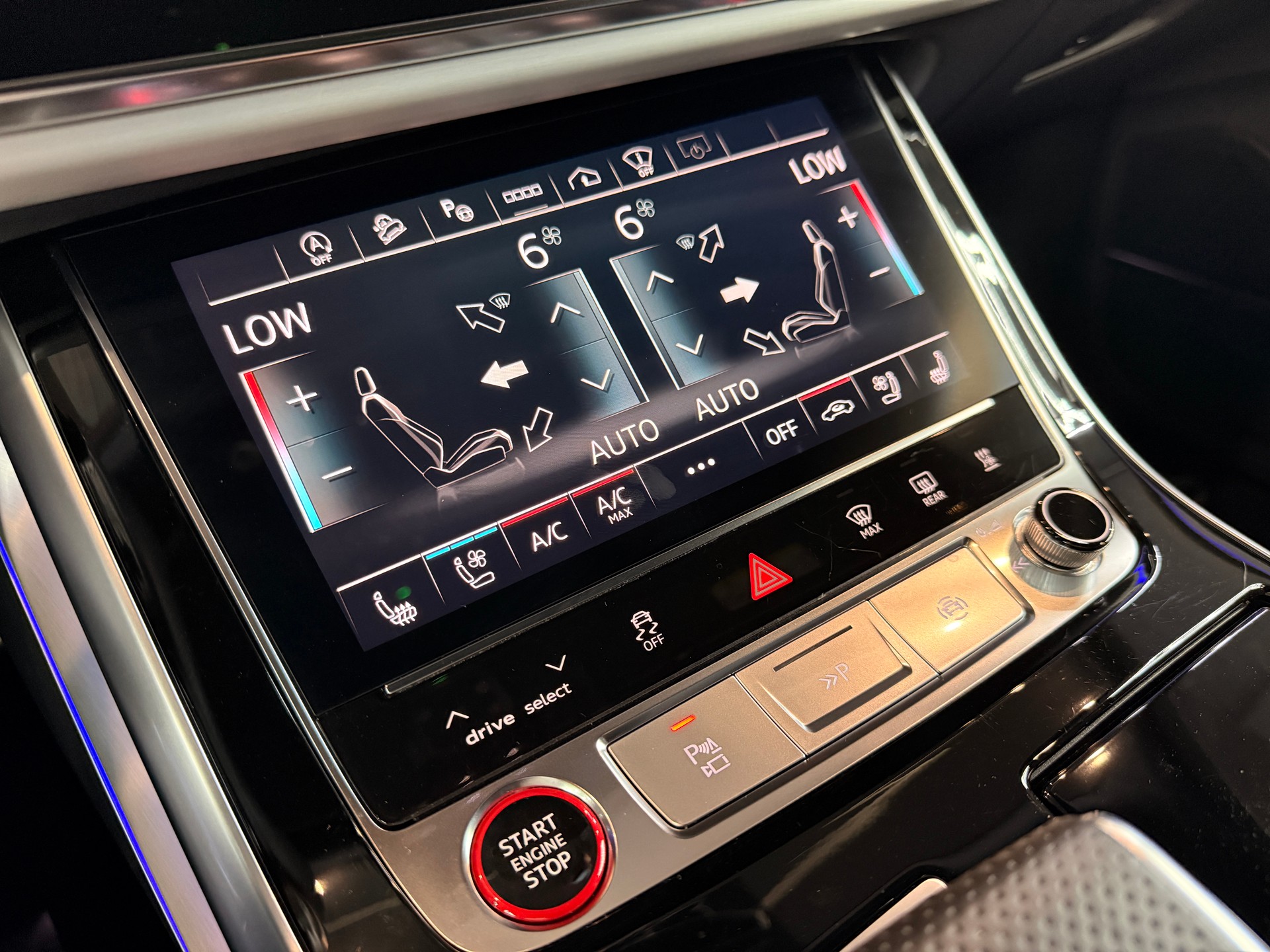 AUDI SQ8 4.0 V8 TFSI quattro T-Tronic-image-19