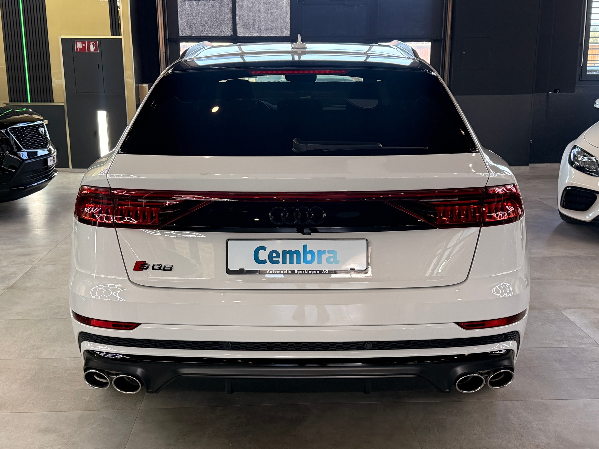 AUDI SQ8 4.0 V8 TFSI quattro T-Tronic-image-5
