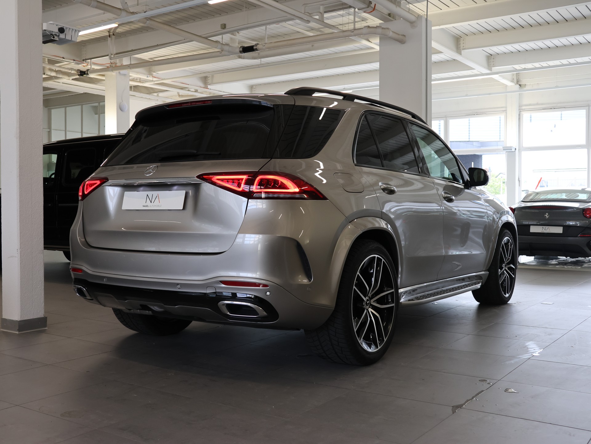 MERCEDES-BENZ GLE 400 d 4Matic AMG Line 9G-Tronic *AMG Line Ausstattung* *360 Kamera* *Burmester*-image-5