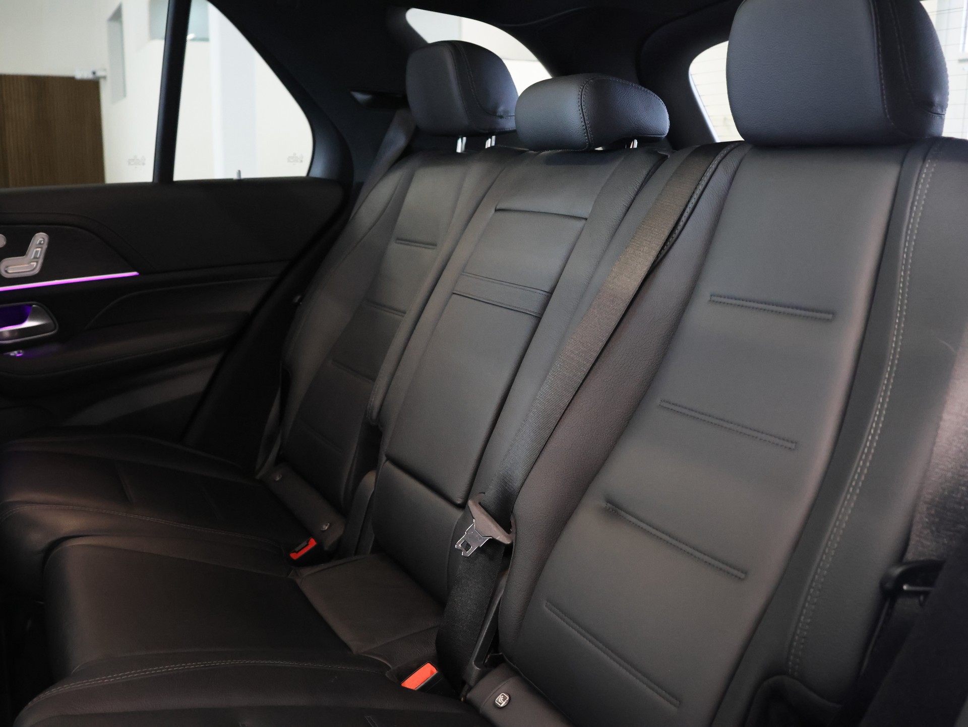 MERCEDES-BENZ GLE 400 d 4Matic AMG Line 9G-Tronic *AMG Line Ausstattung* *360 Kamera* *Burmester*-image-33