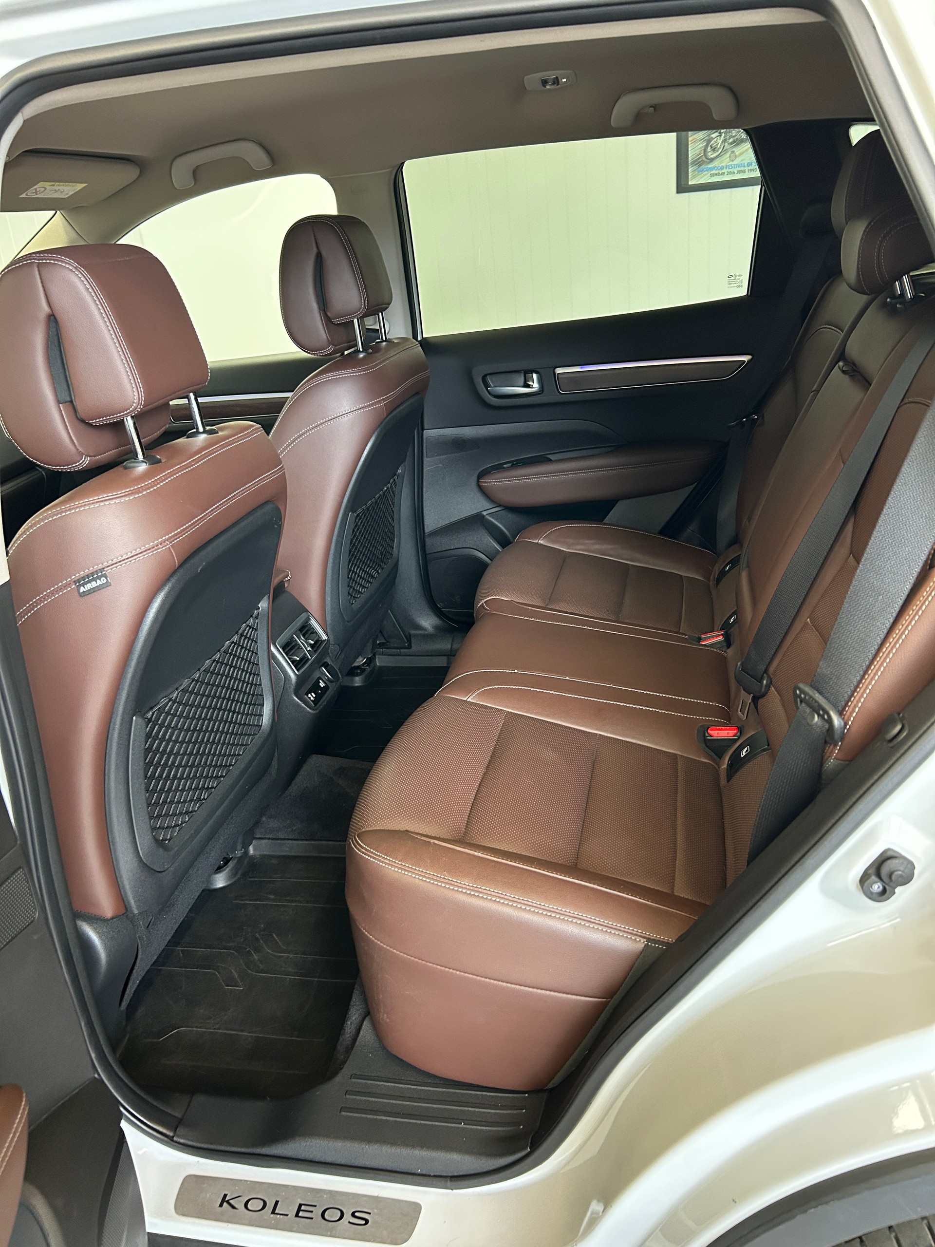 RENAULT Koleos 2.0 dCi Initiale Paris 4x4 Xtronic CVT-image-11