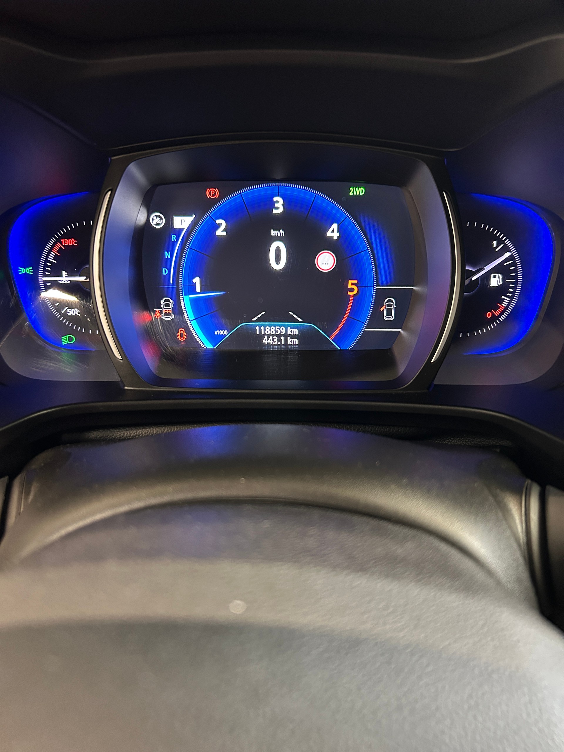 RENAULT Koleos 2.0 dCi Initiale Paris 4x4 Xtronic CVT-image-15