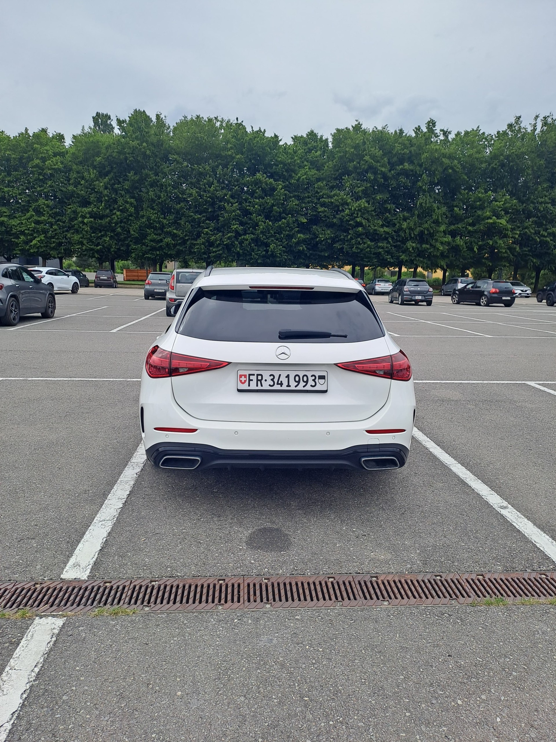 MERCEDES-BENZ C 200 AMG Line-image-2