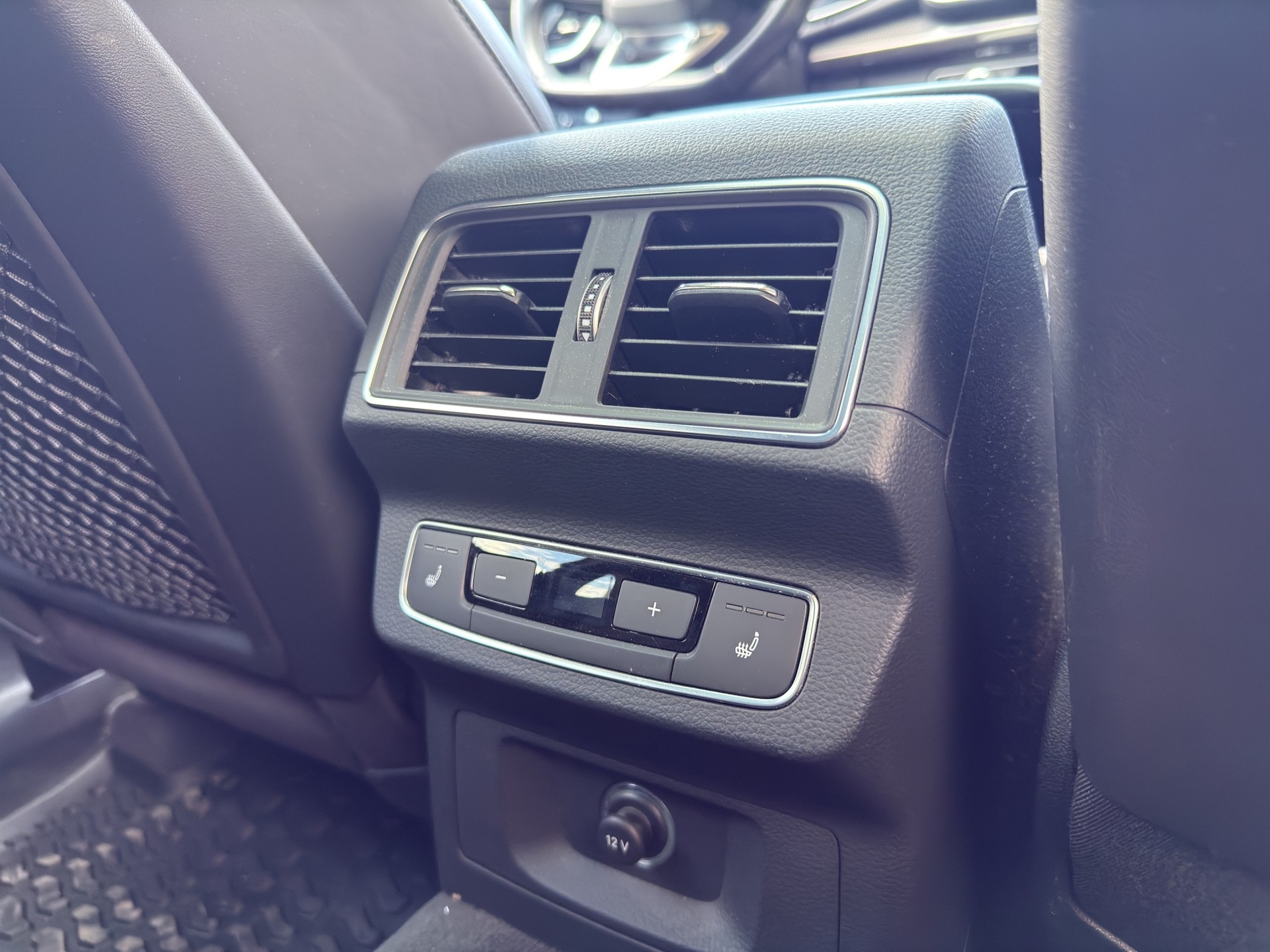 AUDI SQ5 3.0 TFSI quattro S-tronic-image-13