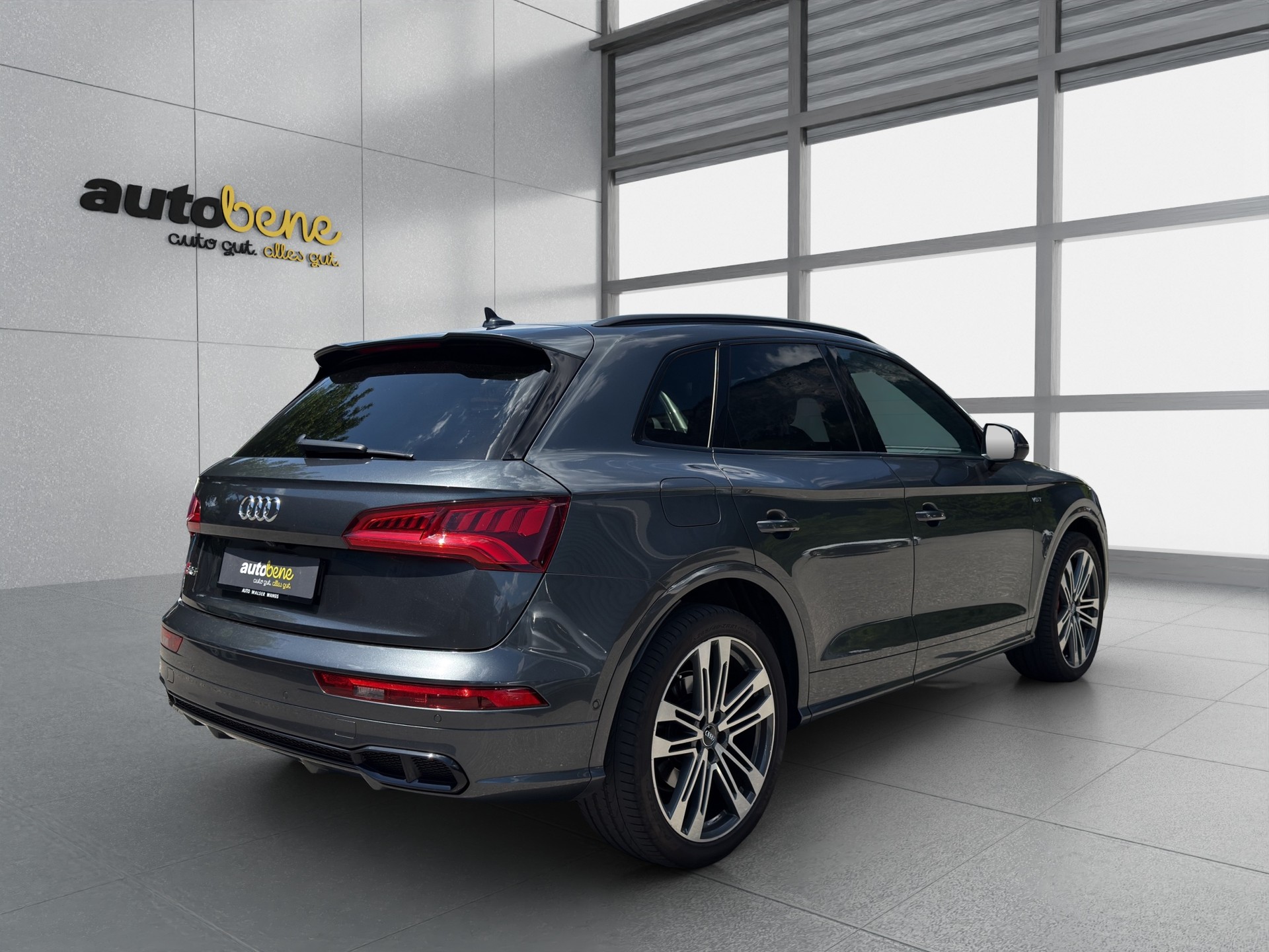 AUDI SQ5 3.0 TFSI quattro S-tronic-image-1